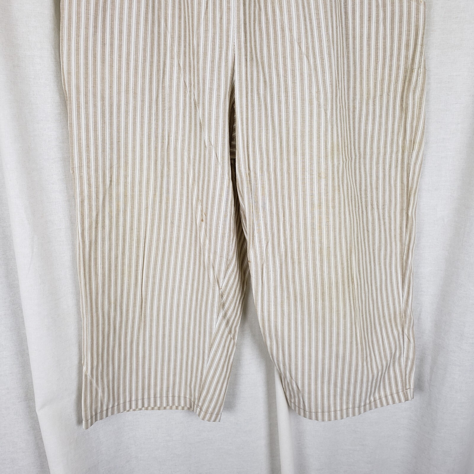 Vintage Andrew McMullan Seersucker Striped Pull On Capri Slacks Pants Womens 14P