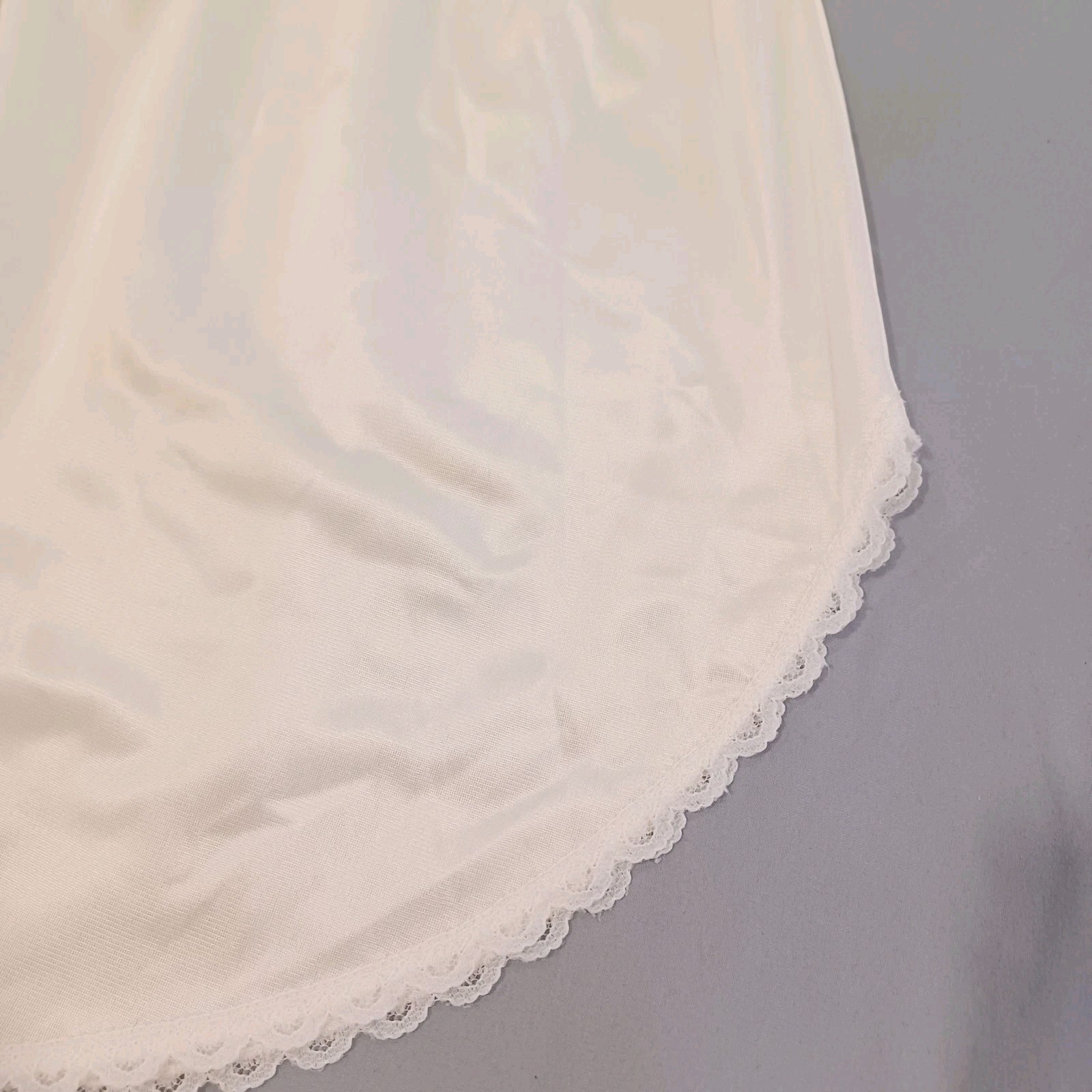 Womans Vintage Undergarment Slips Vanity Fair Sears Ivory Lacey