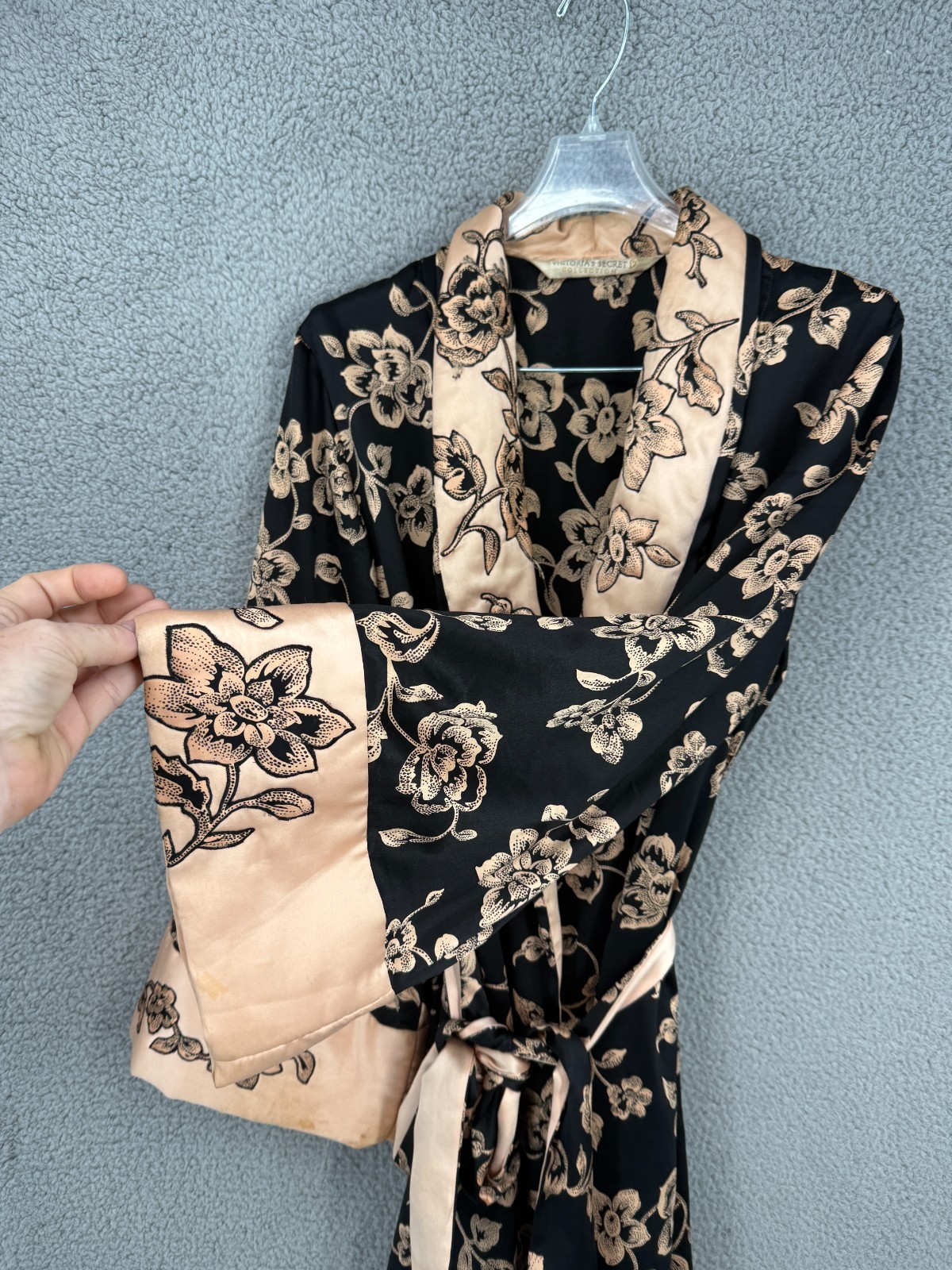 VTG Victorias Secret Gold Label Satin Robe Belted Tie Closure Pockets Womens S