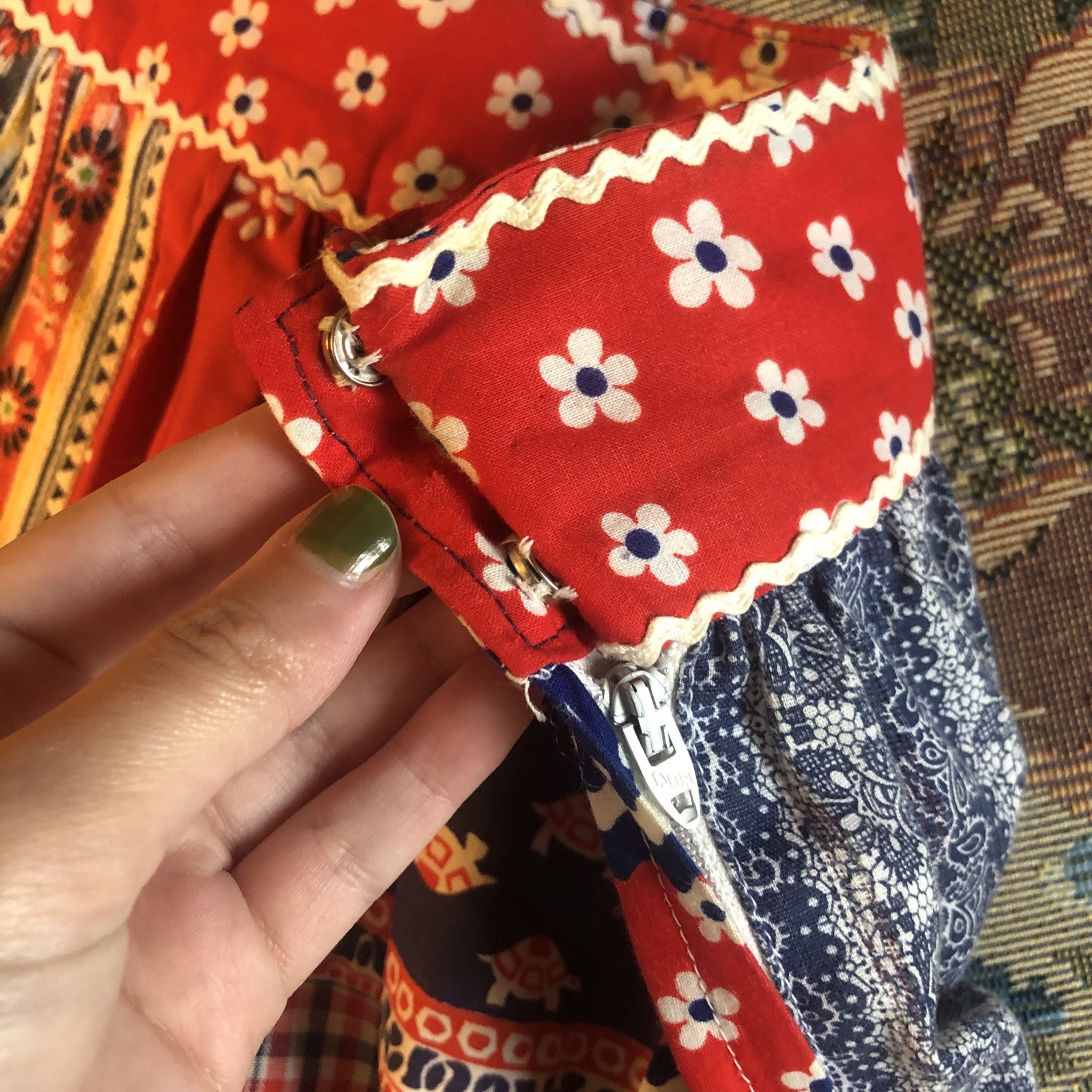 Vintage 70s Patchwork Maxi Skirt XS Red Boho Cottagecore Peasant Prairie