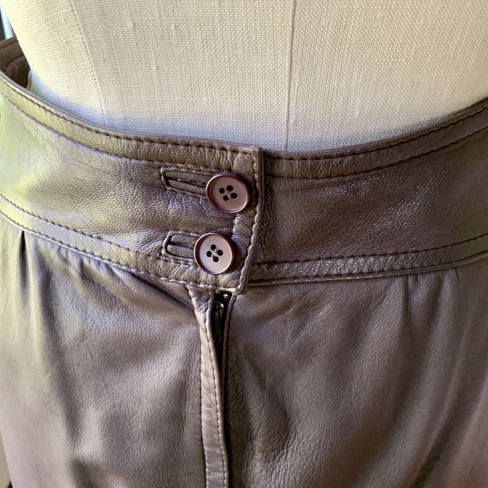 Vintage SALVATORE FERRAGAMO 70s 80s Brown Leather Skirt ITALY 10