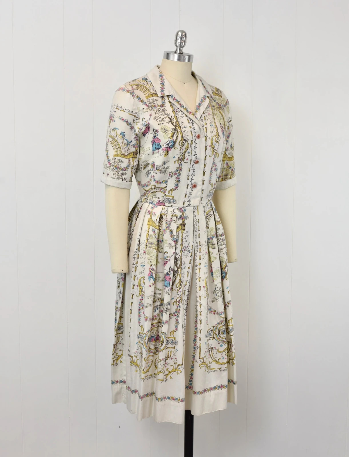 Vintage 1950s Rococo French Provincial Novelty Print Cotton Shirt Dress
