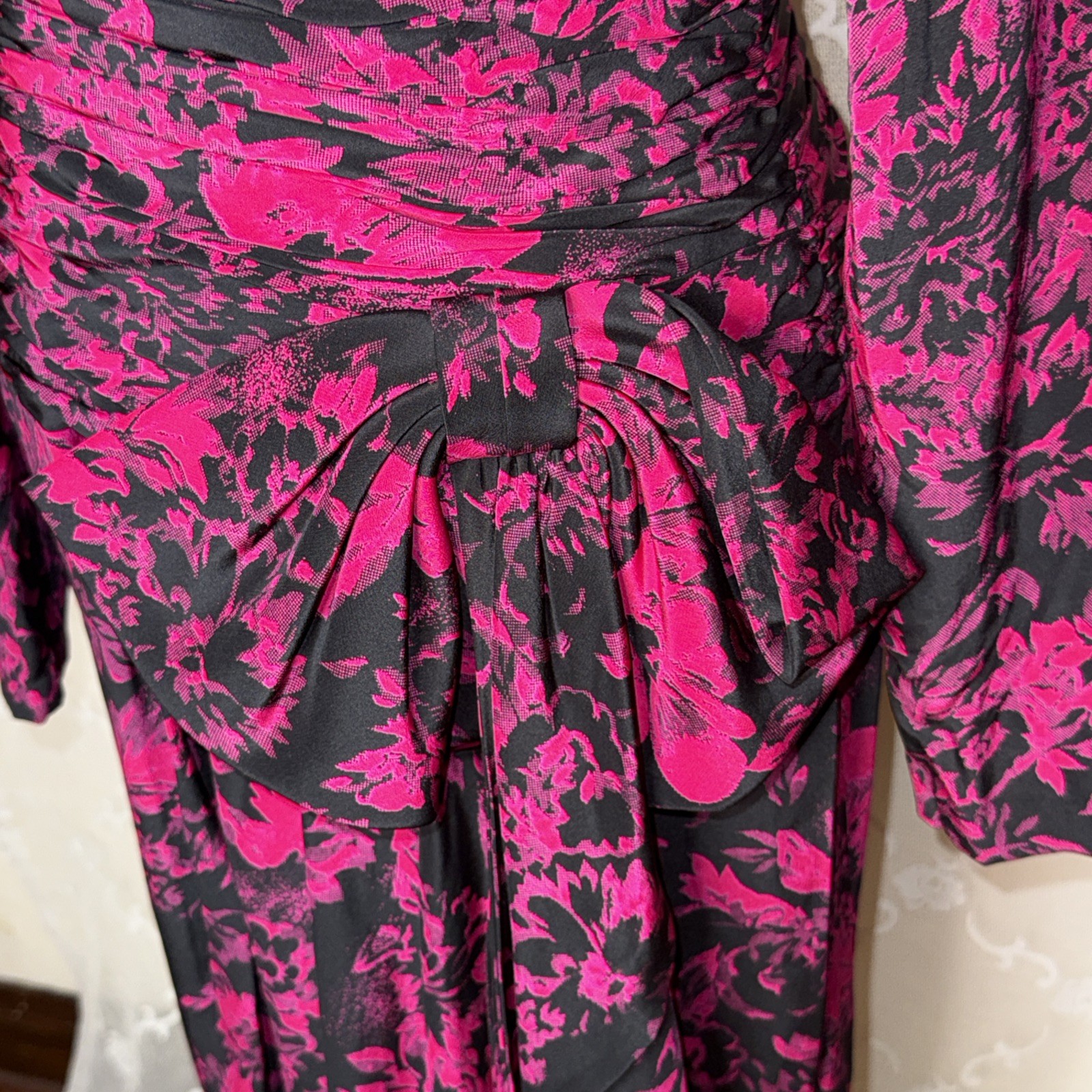 VTG Yves Cassette Magenta & Black Silk Bust Lined Cocktail Dress Sissy Bow SZ 10
