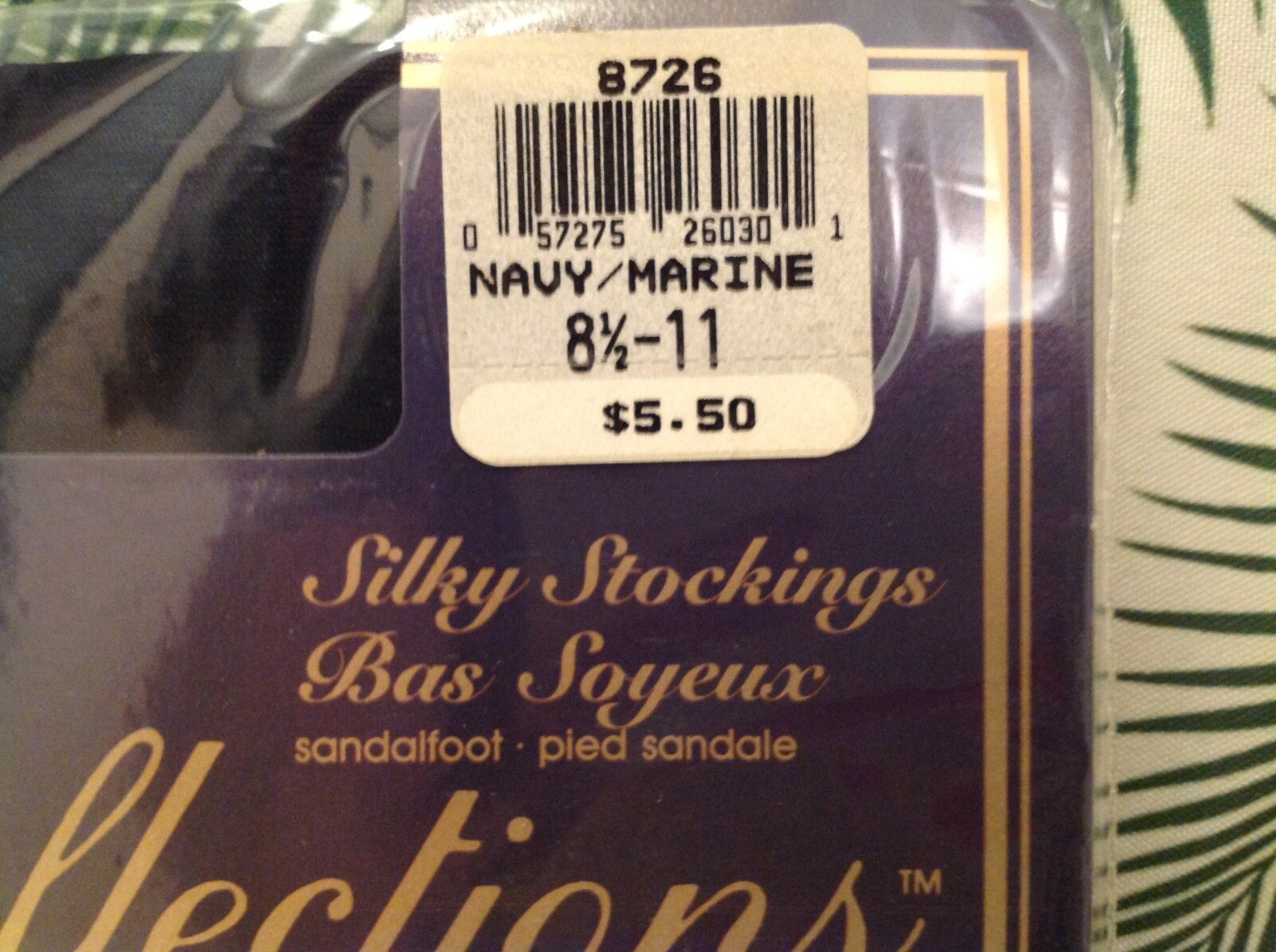 Vintage Pantyhose Hanes Stockings Color Navy size 81/2-11 BSTA99