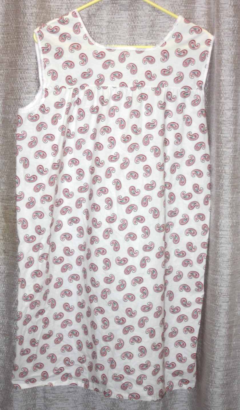Women’s Muumuu Housedress Lounger Duster w Pocket Vintage sz L 22″x37″ NWOT
