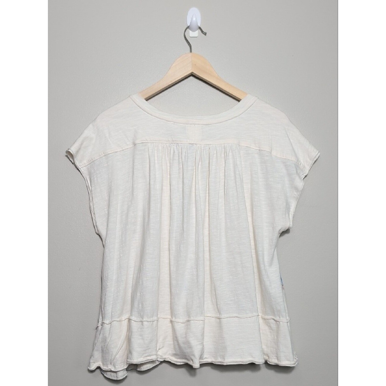 ANTHROPOLOGIE Smocked Swing Tee White Blue Floral Oversized Top Size Small Boho