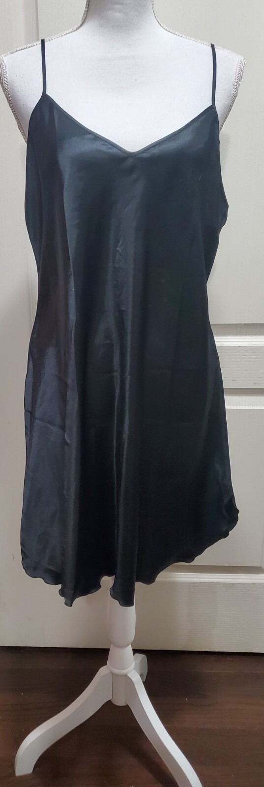 Ladies Nylon Night Gown -Andra Lingerie – Italy – Black – Short – Size 6