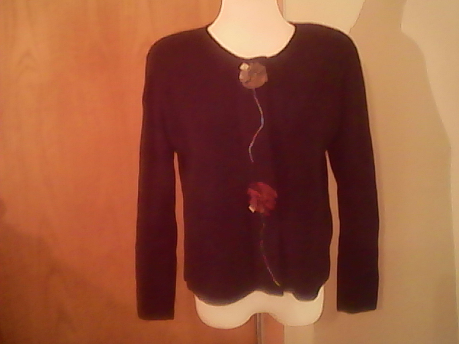 Richard Sport black cardigan sweater floral & bead accents, S, acrylic, buttons