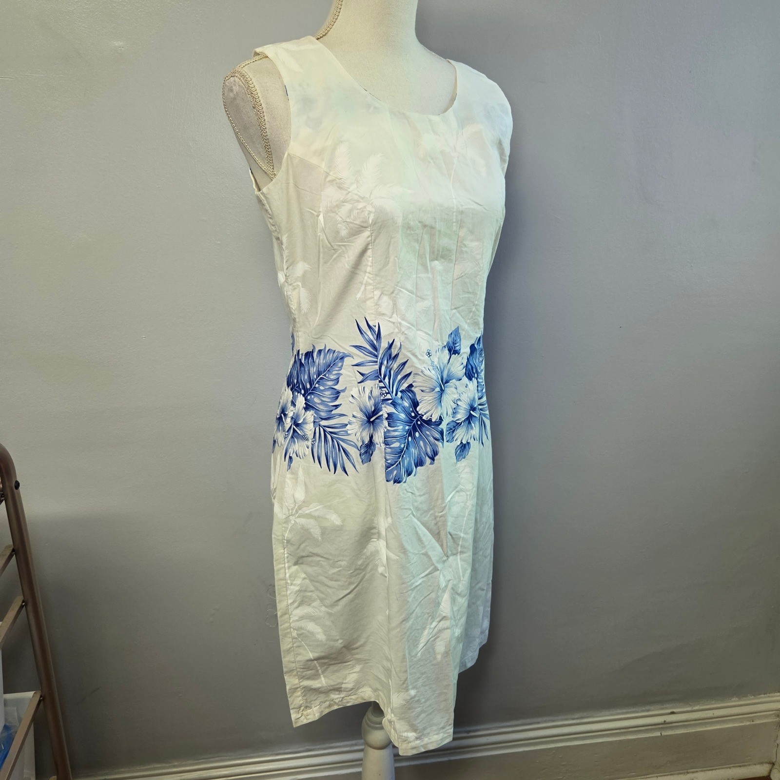 KYS Hawaiian Dress White Blue Floral Palm Leaf Sleeveless Vintage Made in USA