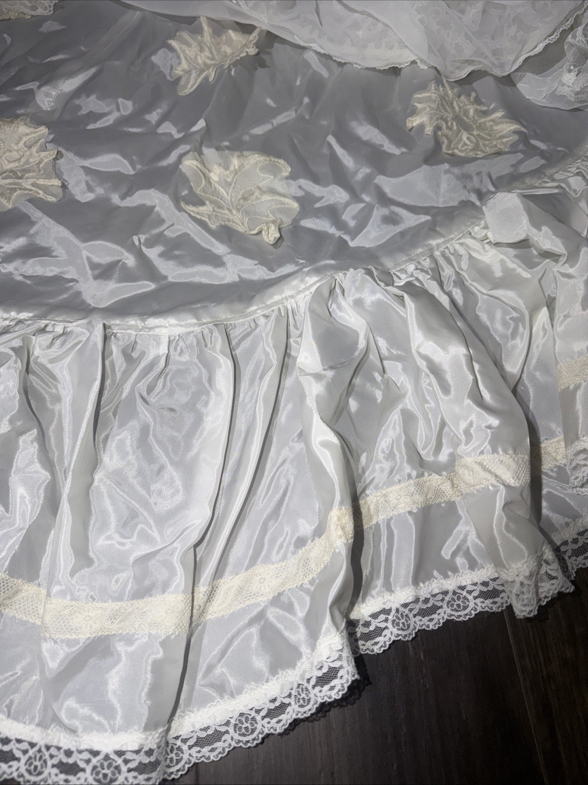 Vintage Lace Victorian Prairie Wedding Dress Cottage Core Crinoline Train