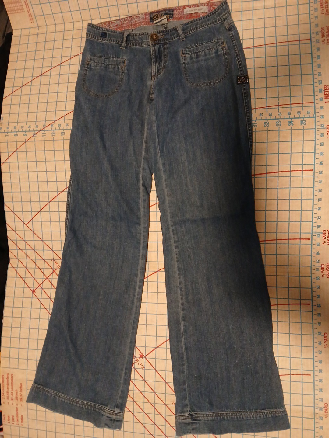 Billabong vintage jeans womens size 1 Low Rise Flare Dark Wash Jeans Y2K