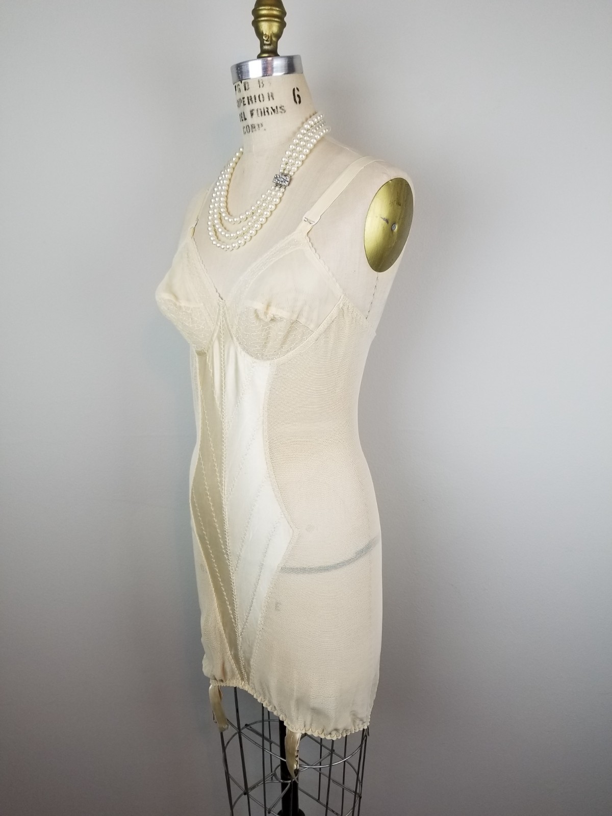 Vintage 1950 Corselette Shapewear Slip Garter Pin Up Ivory Lace & Mesh Size 34B