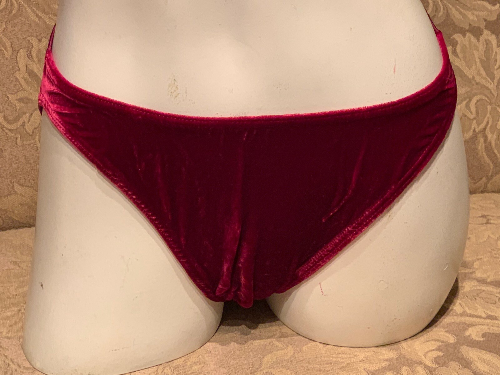 VINTAGE BURGUNDY RED VELVET SHIMMERY SATIN BACK HI-CUT BRIEF PANTIES ~ MEDIUM
