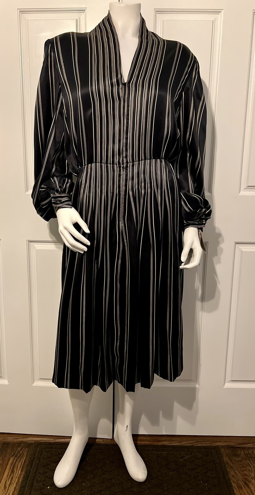 NEW Vintage 1980s Pauline Trigeré Pinstripe 100% Silk Black Gold Dress Sz 12 L