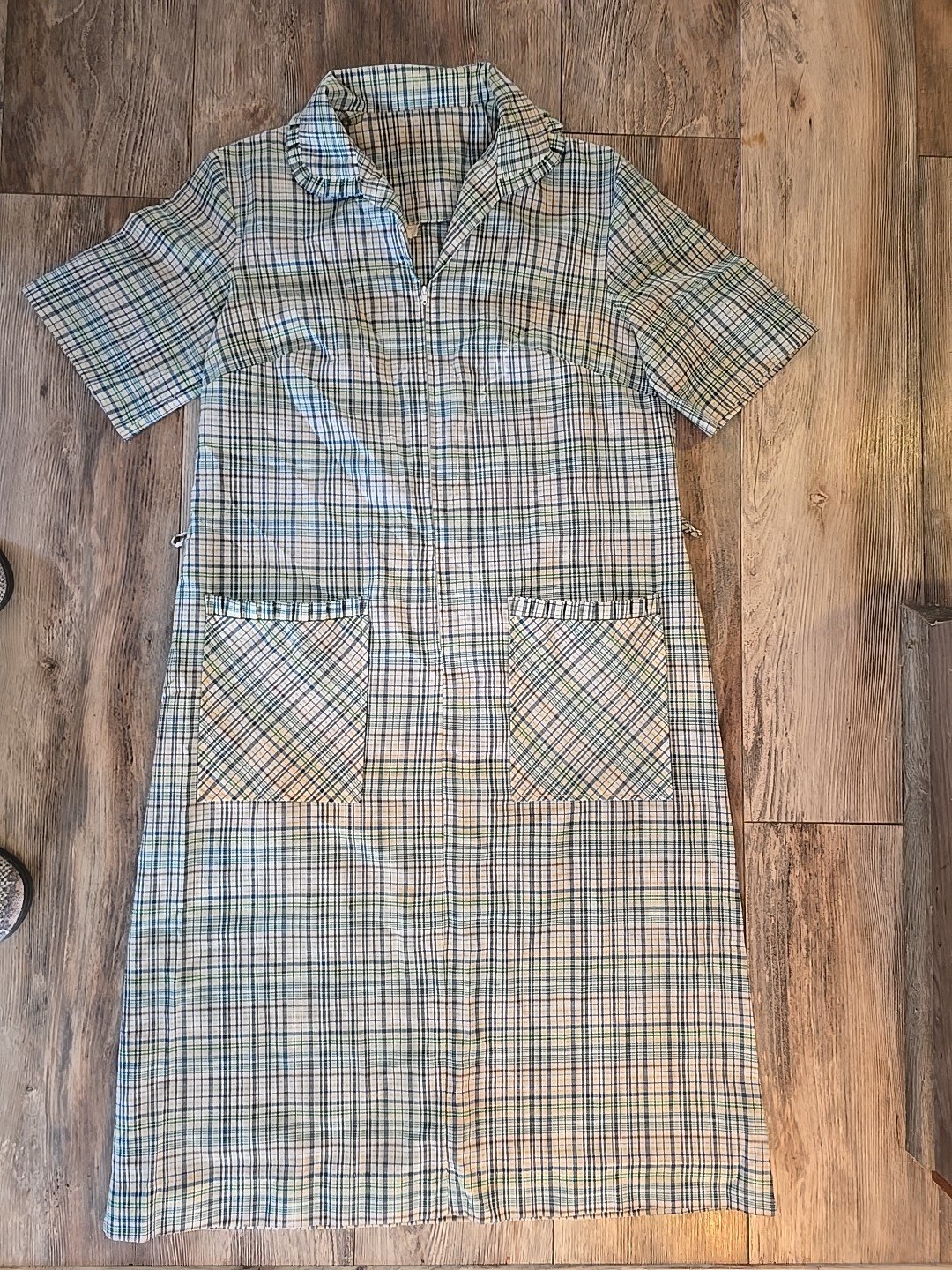 Vintage Sears Fashions Sz 16 Womens Plaid House Dress USA 60’s