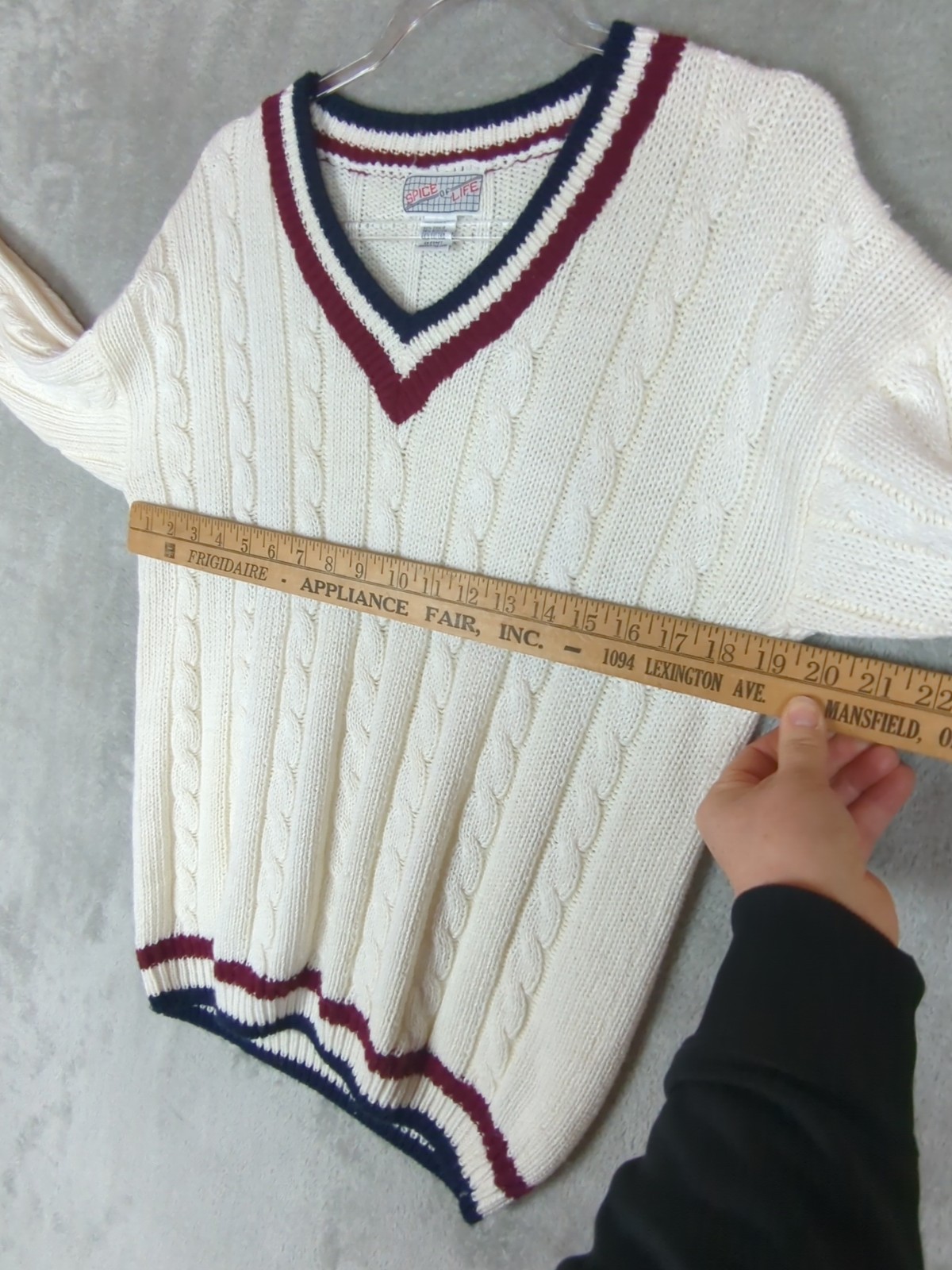 Vintage Cricket Varsity Tennis Sweater Cable Knit V Neck Womens L Preppy