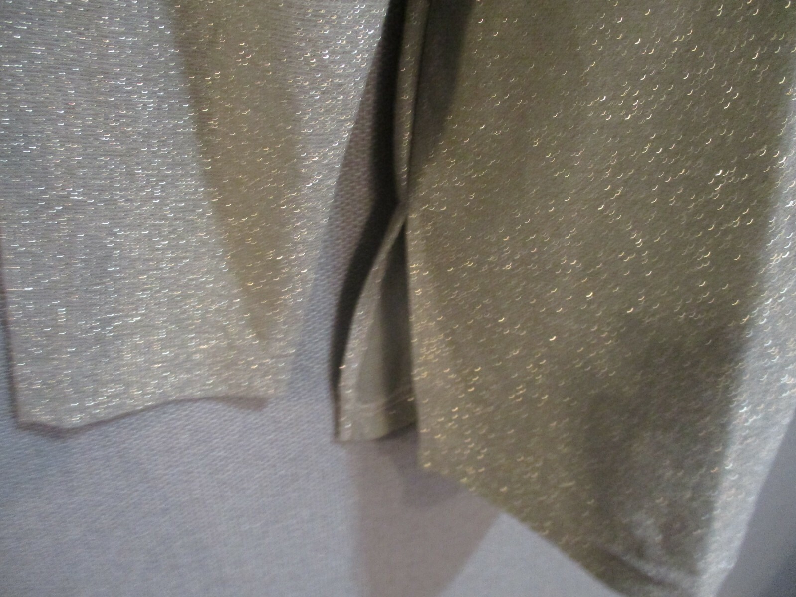 90’s Cervelle Sparkly Metallic Sweater Size Small Made in USA Light Gold