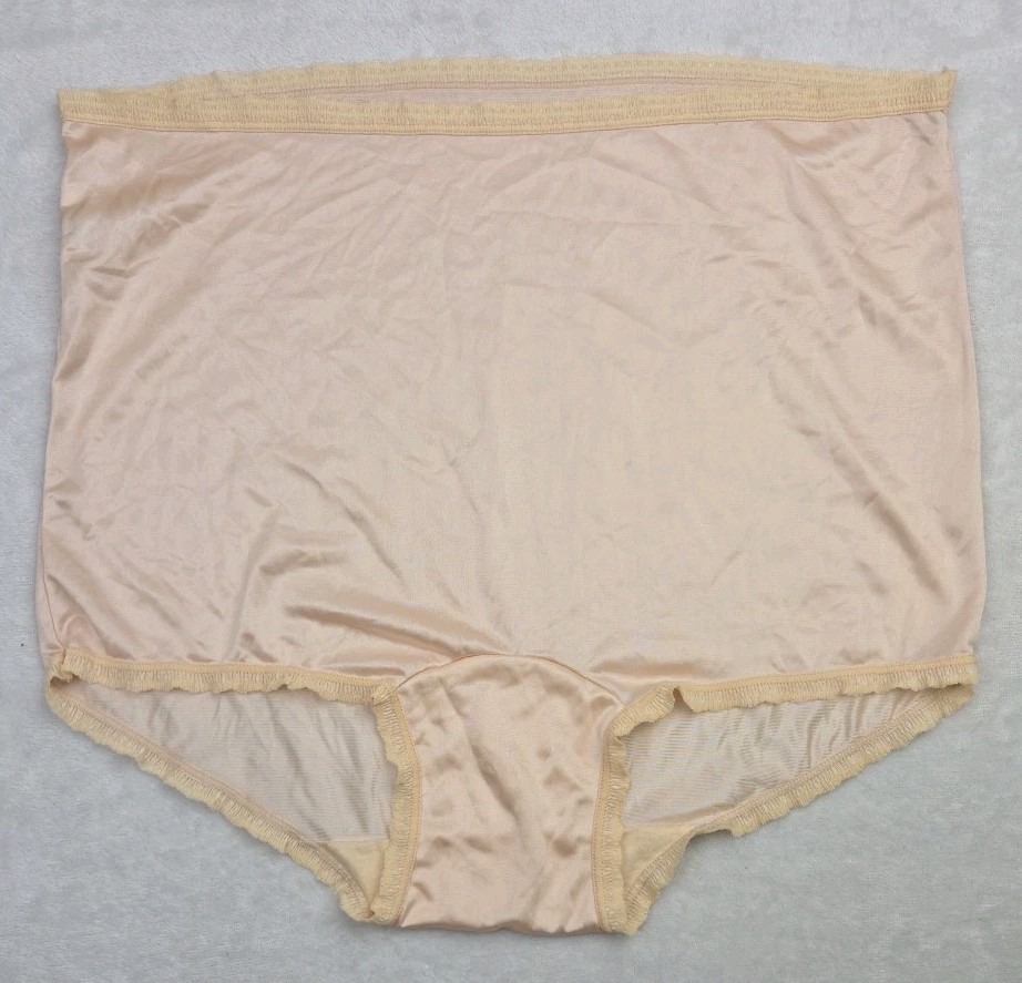 Vtg 70s 80s BALI Freeform Panty Antron Nylon Brief Pinup 2142 Beige Size 7 Large