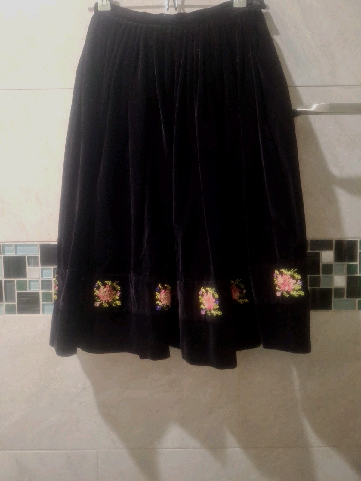 Vintage 1950s, Velvet Hand Embroidered Full Circle Skirt Whimsigoth Cottagecore