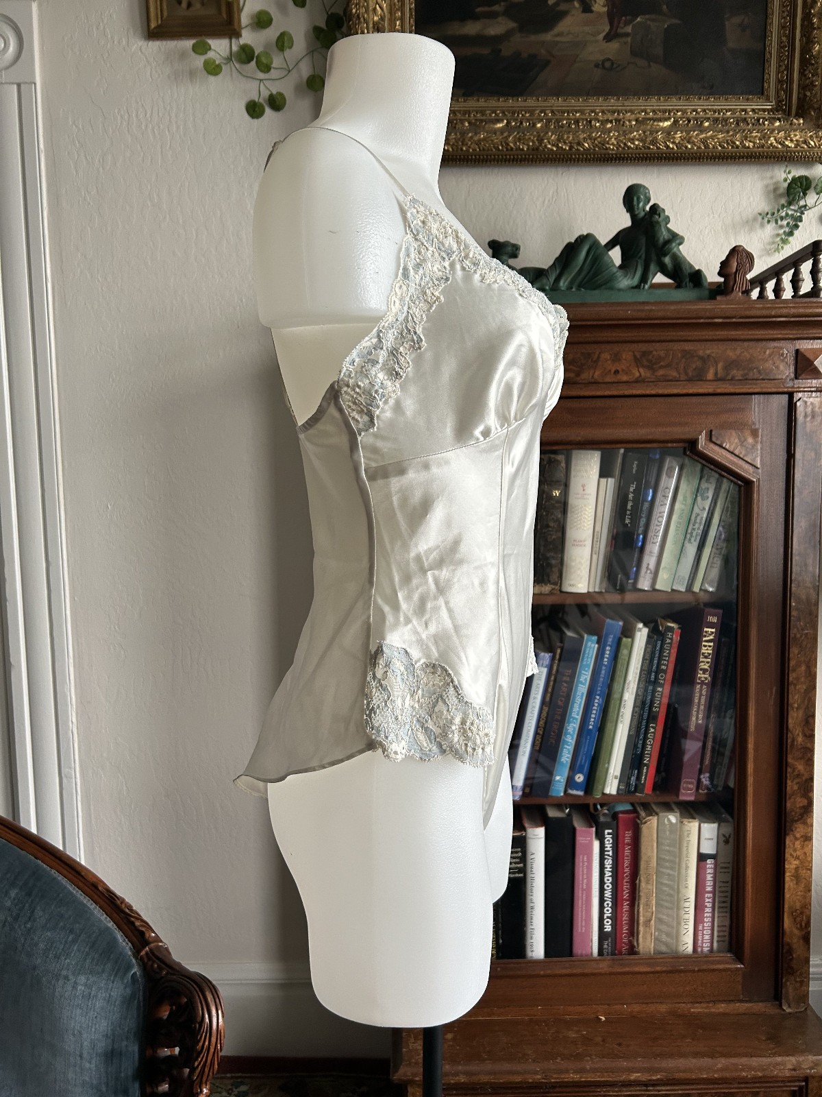Vintage Y2K Victoria’s Secret Pearly White Satin and Lace Teddy Lingerie S/M