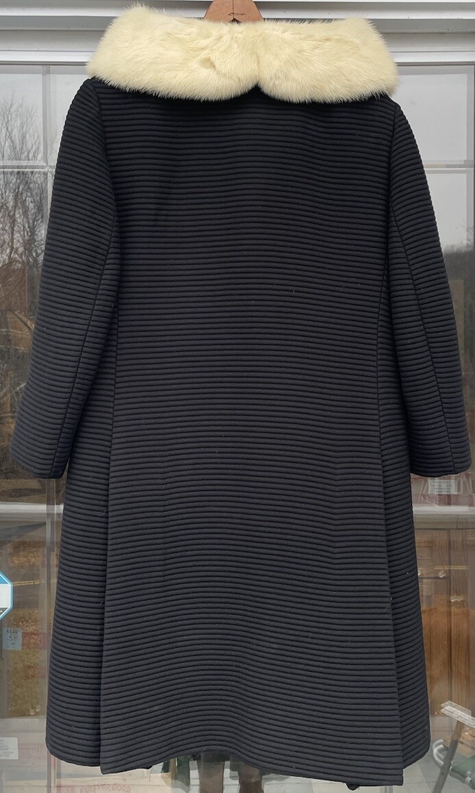 Mid-Century Modern Forstmann Ladies Coat Vintage Fashion Designer Clothing