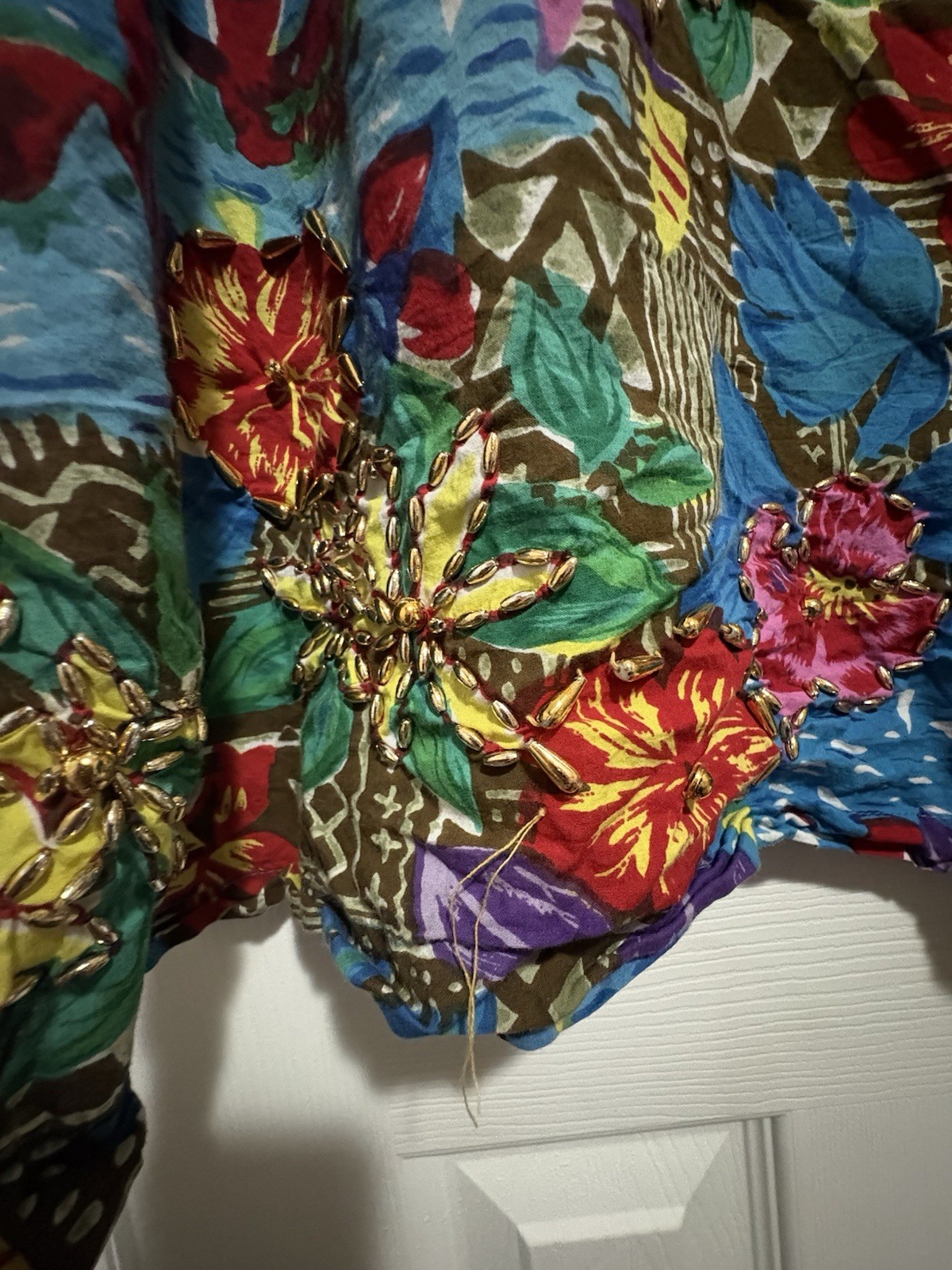 Vintage Roamans Beaded Blouse Size 2XL Gold Beads Bright Flowers Keyhole Back