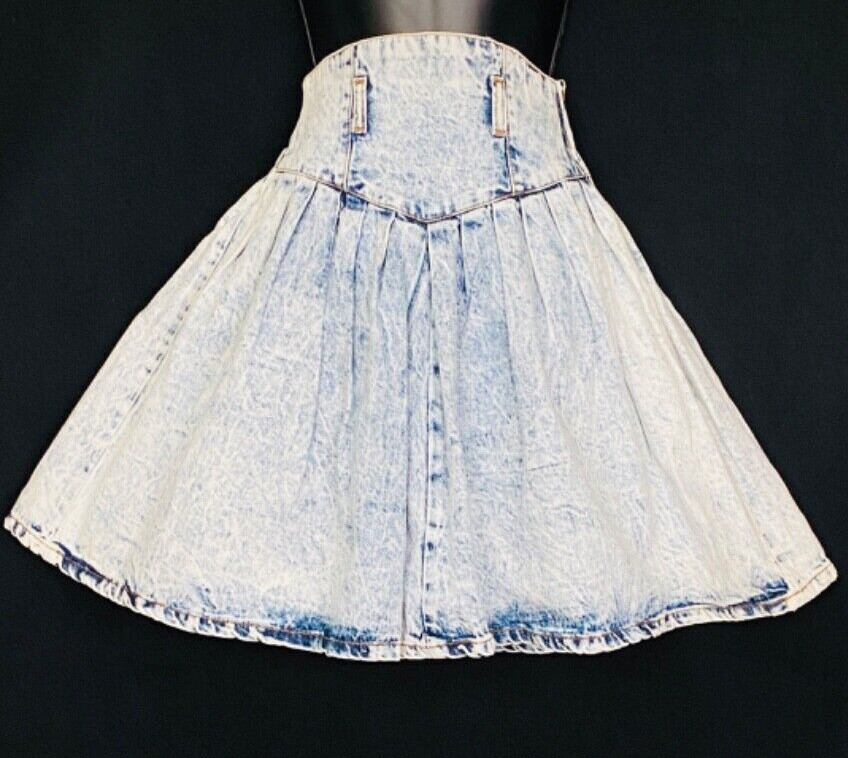 Vintage 1980s acid washed denim skirt, blue jean white mini high waist XS