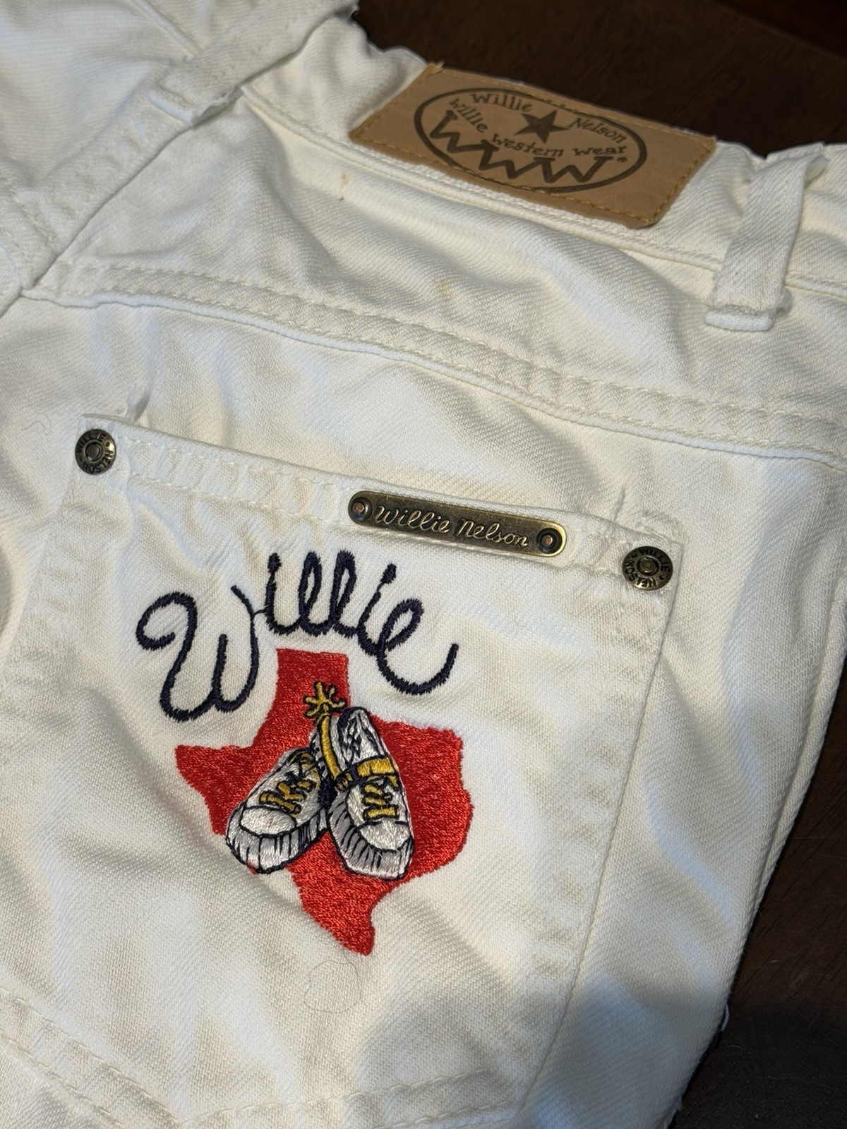 Vintage 80s Willie Nelson Jeans Adult 25×31.5 Rare Embroidered Texas Sneaker