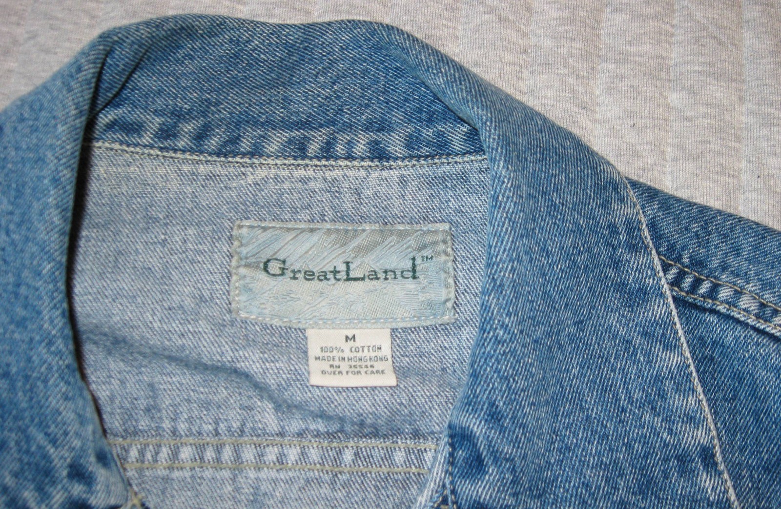 Vintage Jeans Jacket Great Land Woman’s Size Medium 100% cotton RN 35546