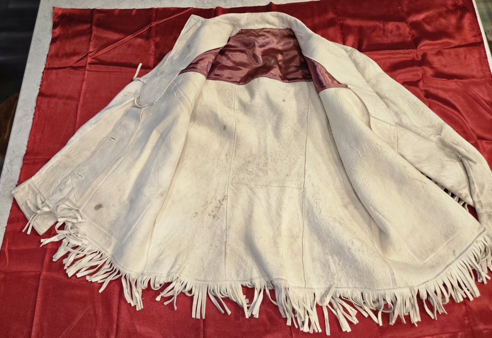 Handcrafted Vintage Native American White Elk Leather Fringed Jacket Womens S/M