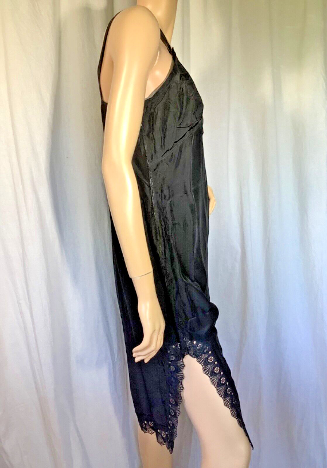 Vintage cold rayon Full Slip nightgown Chemise black M midi WWII slit Lace 40s