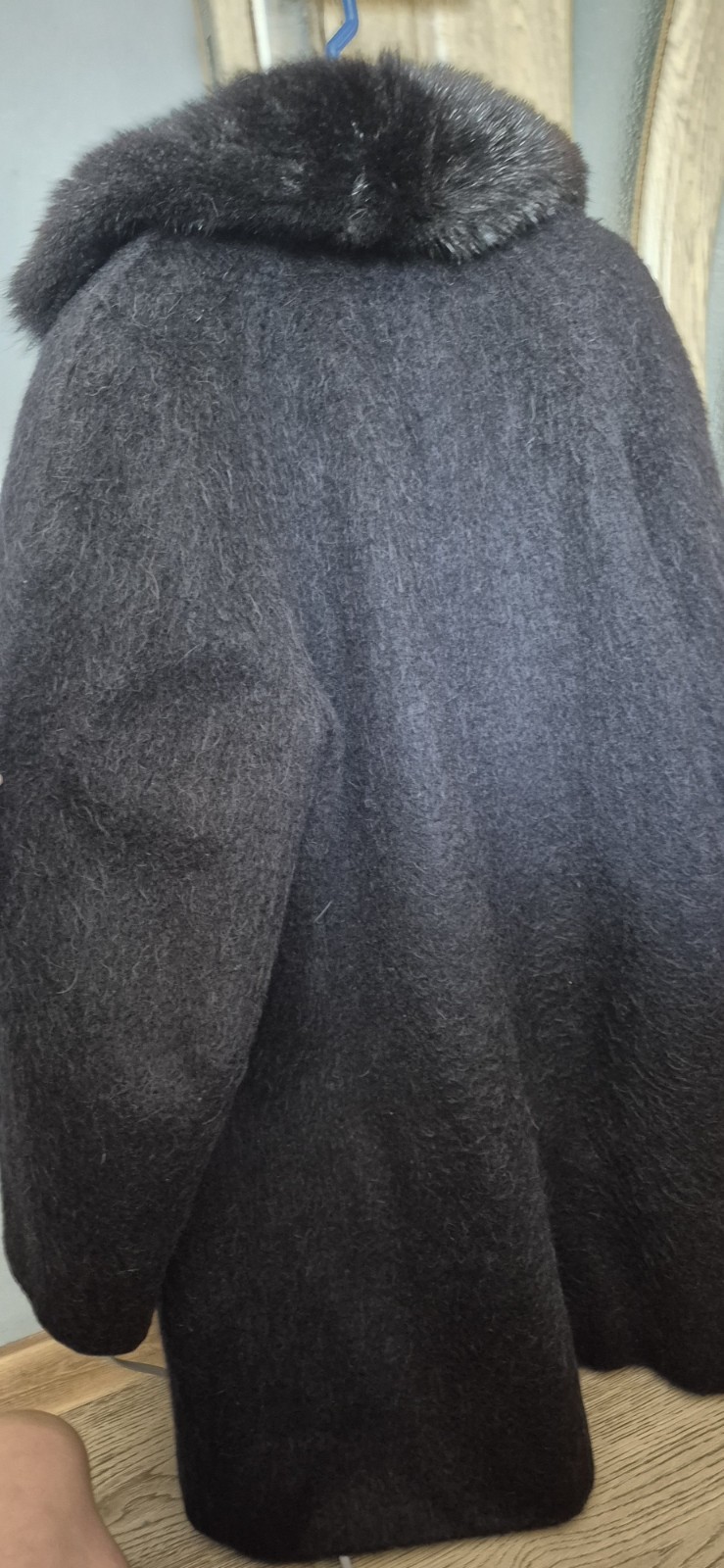 Vintage Modell Hummelsheim Austrian Loden Wool Coat Faux Fur Collar Black Jacket
