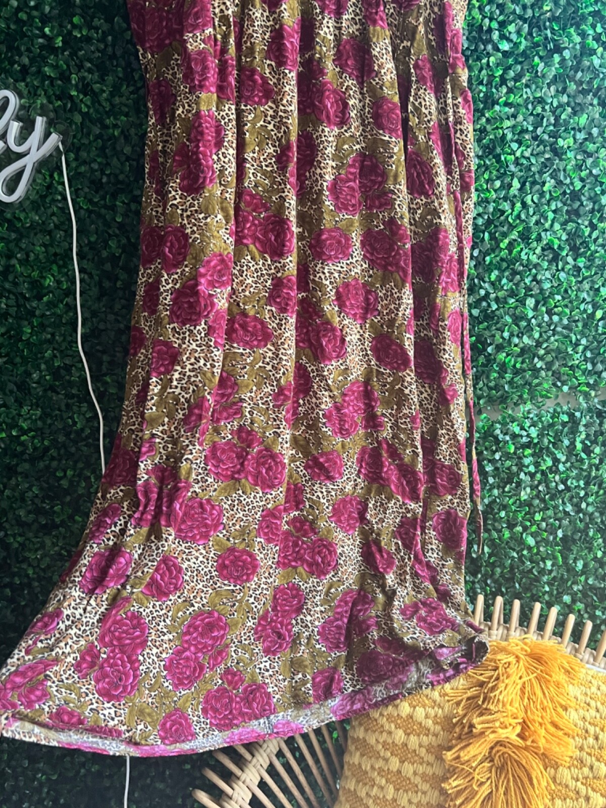 J.B.S. Ltd Women’s Dress Size 12 Rayon Floral Animal Midi Long