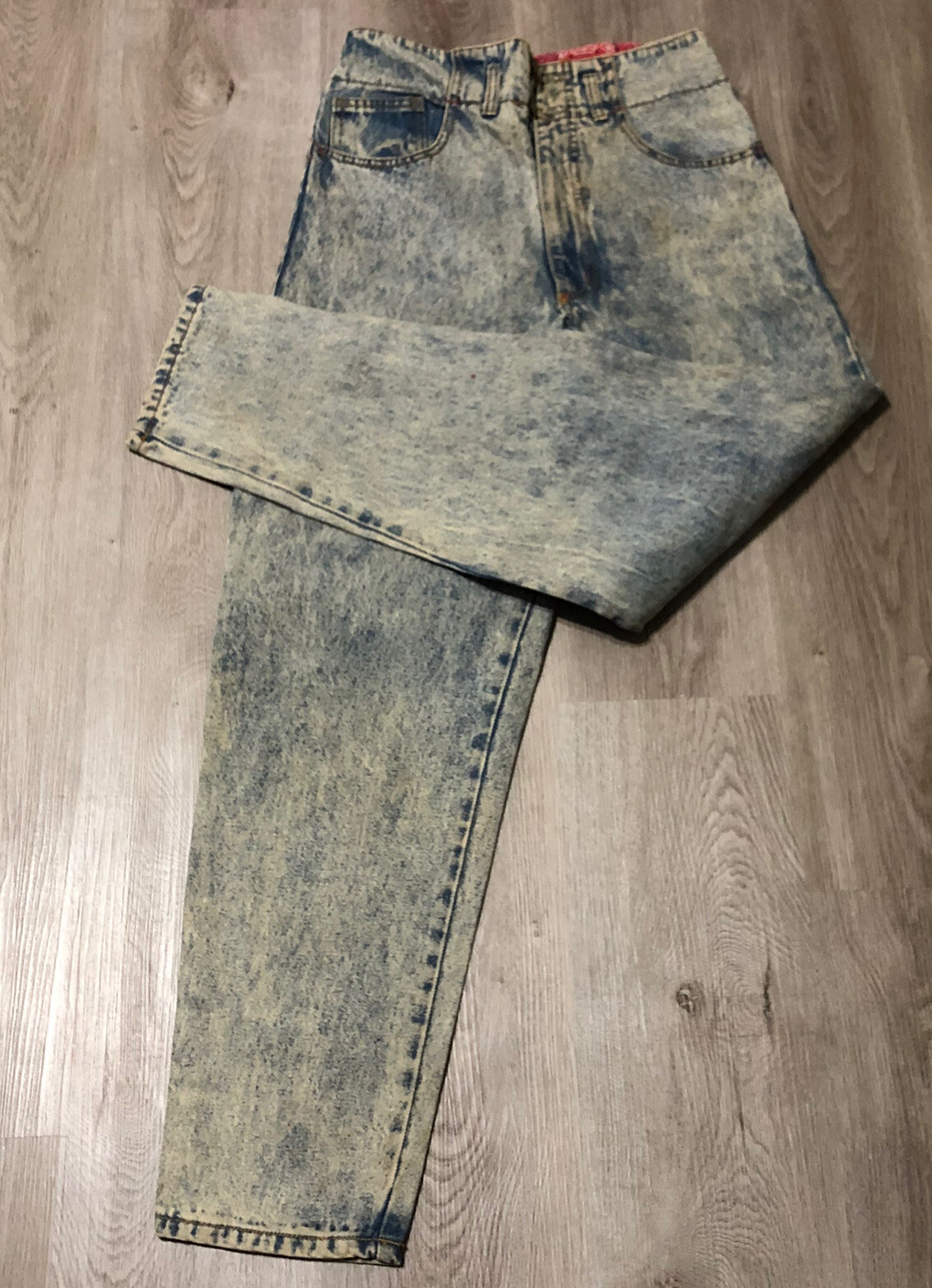Vintage Breaker Acid Wash Blue Jeans Red Sz 3 Womens Bandana material in Waist