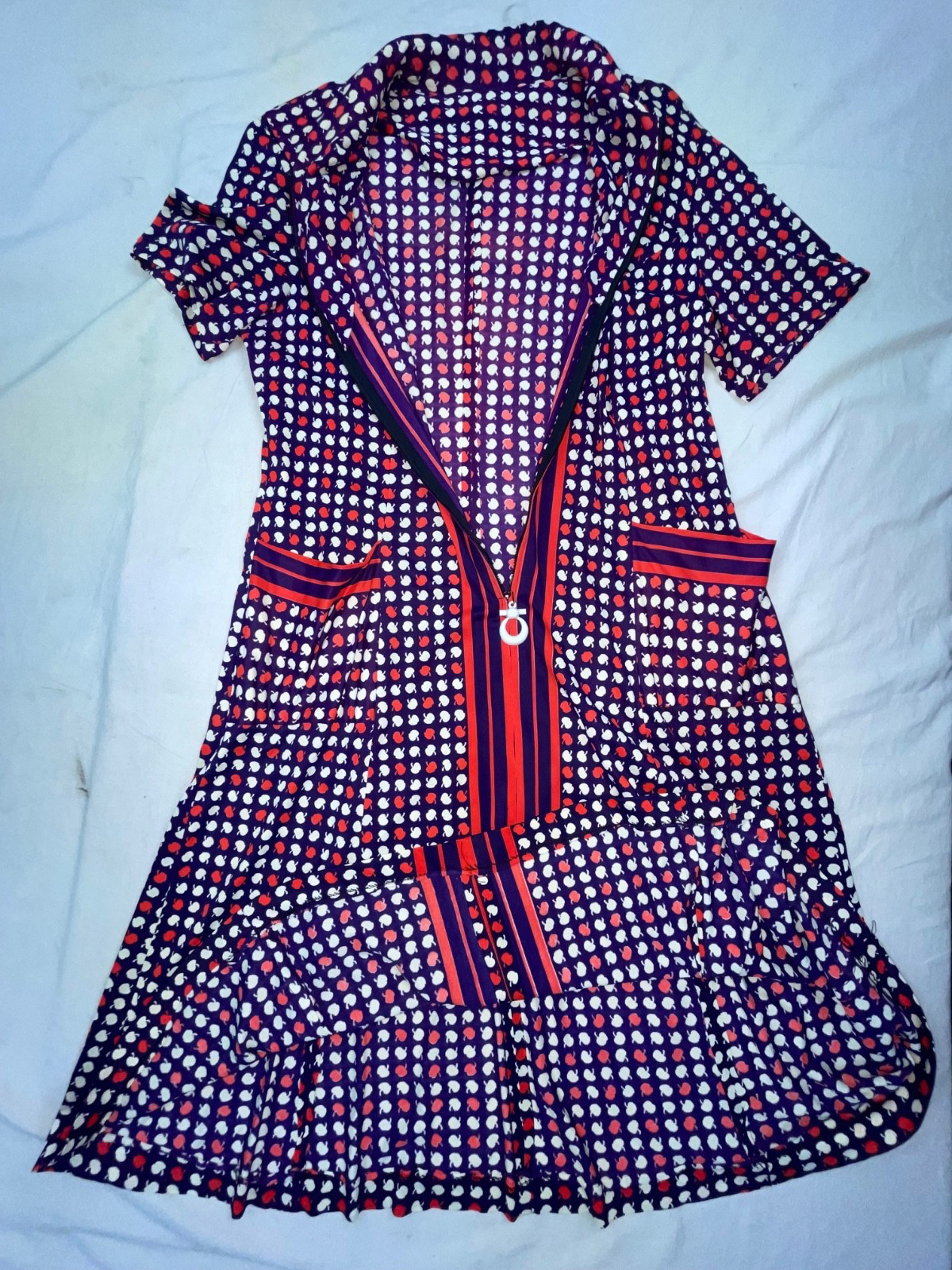 VTG 60S WOMEN GEOMETRIC APPLE PRINT RETRO DISCO MOD FRONT ZIP GOGO SCOOTER DRESS