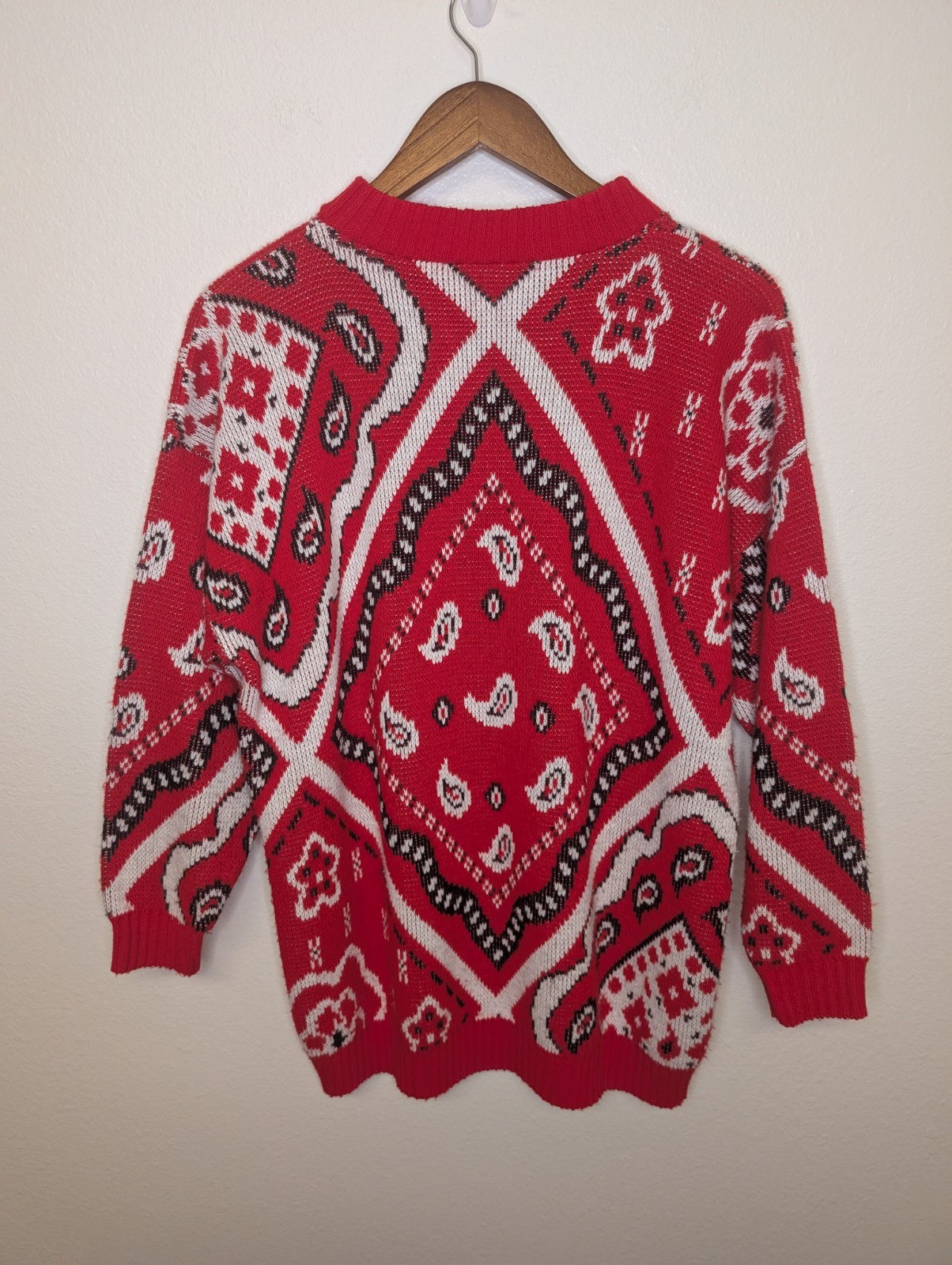 Traffic Jam Vintage Bandana Western Sweater Size M/L Red Black White