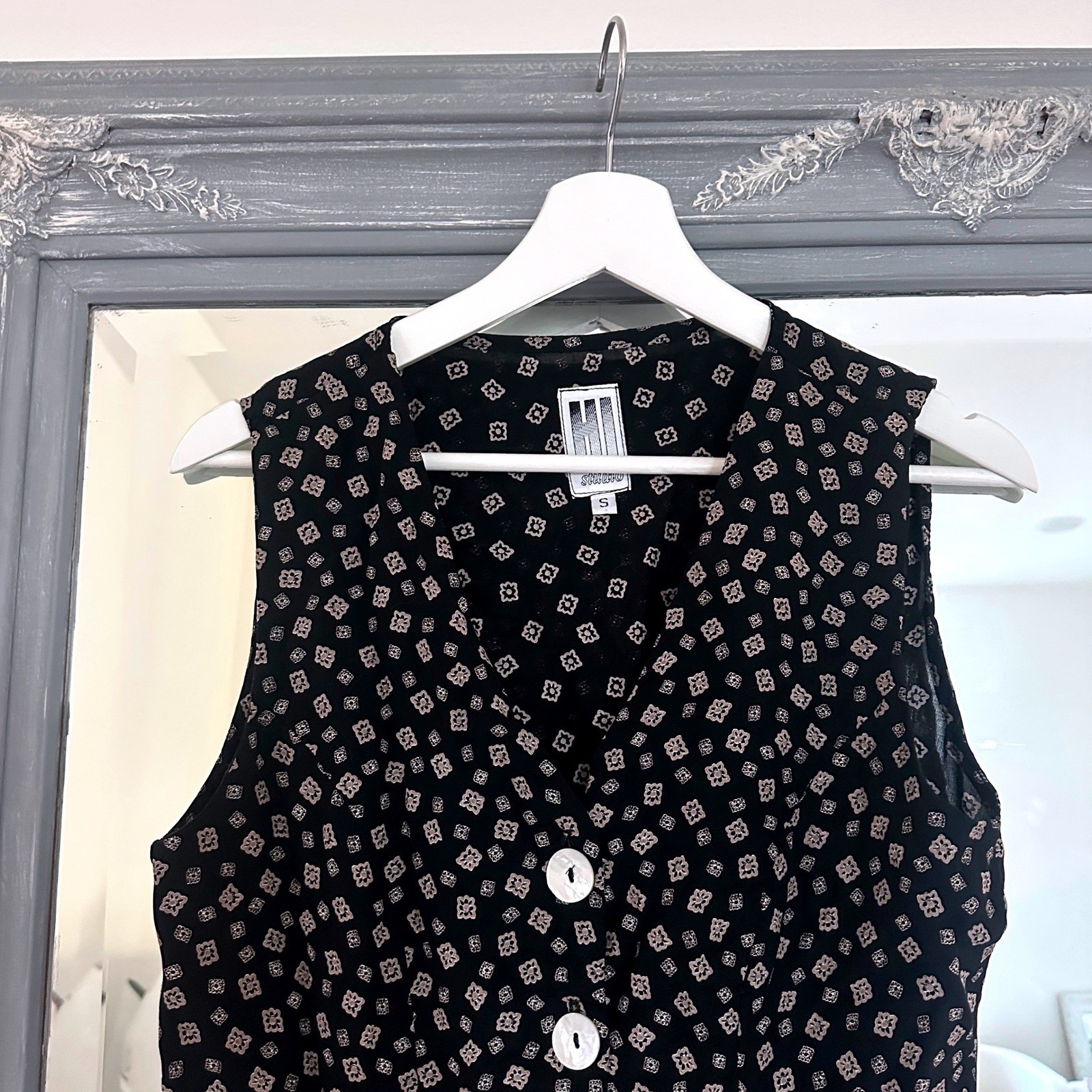 Vintage 90s HI Studio Floral Mother of Pearl Button Front Waist Tie Back Vest S