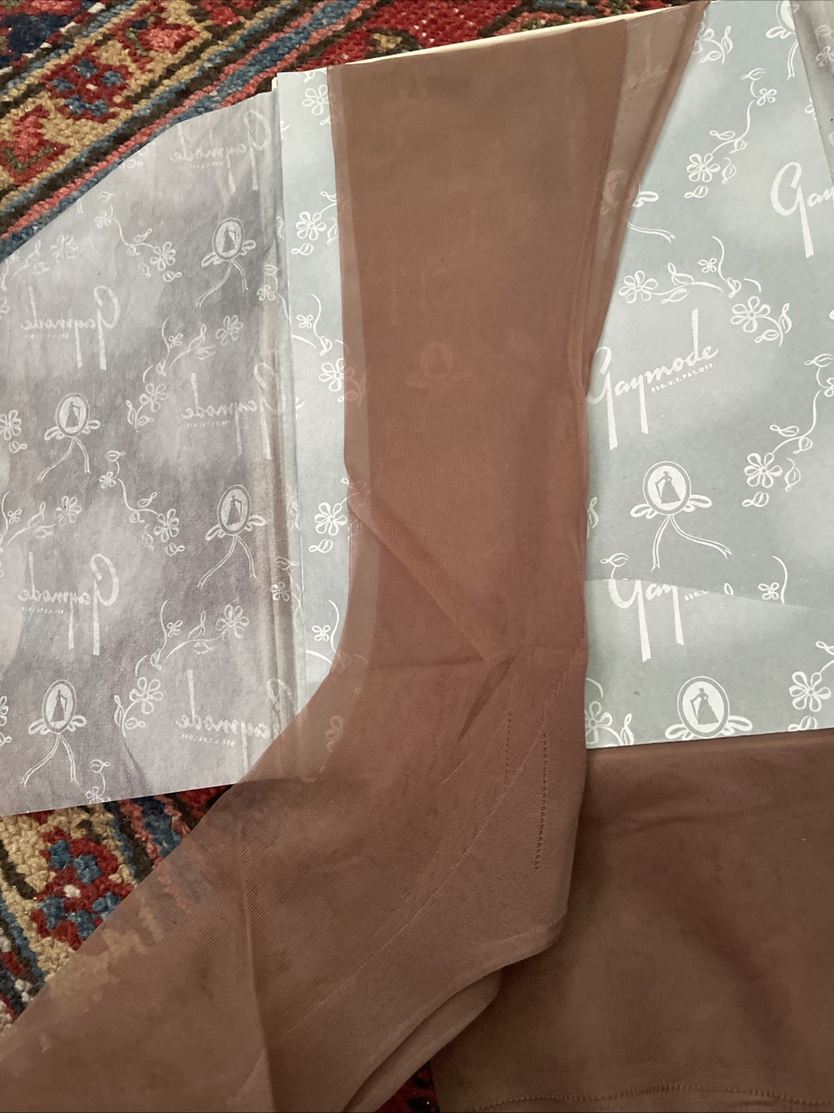 NOS VTG 40s 50s 4 PR SZ 10 SILKY SEXY GAYMODE FLAT KNIT NYLON GARTER STOCKINGS