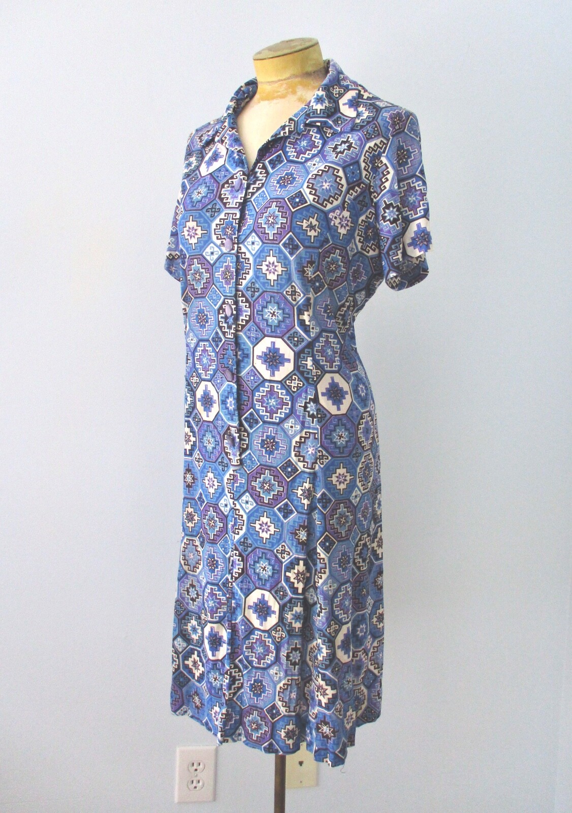 Vtg 60s 70s silky poly knit blue purple mosaic star button sheath day dress L/XL