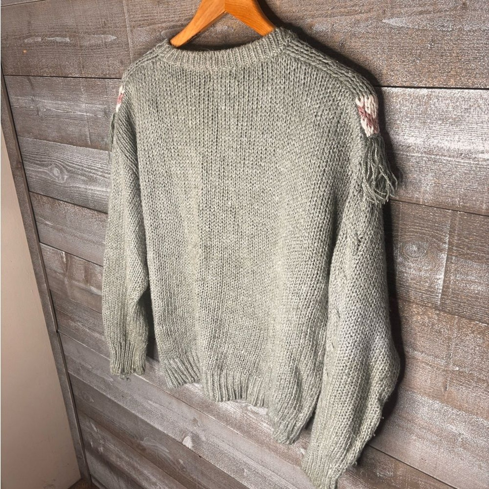Spice of Life large vintage fringe granny core button up sweater