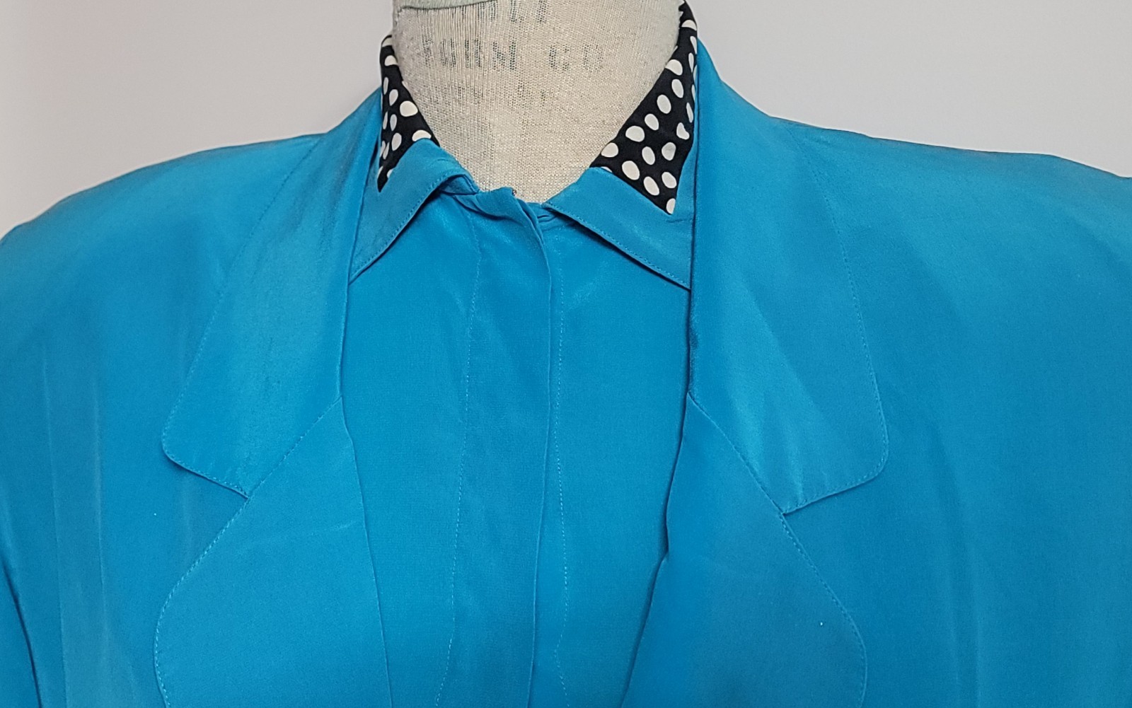 Oleg Cassini Washable Silk Vintage 80’s Turqouise Silk 2-piece Blouse + Blazer