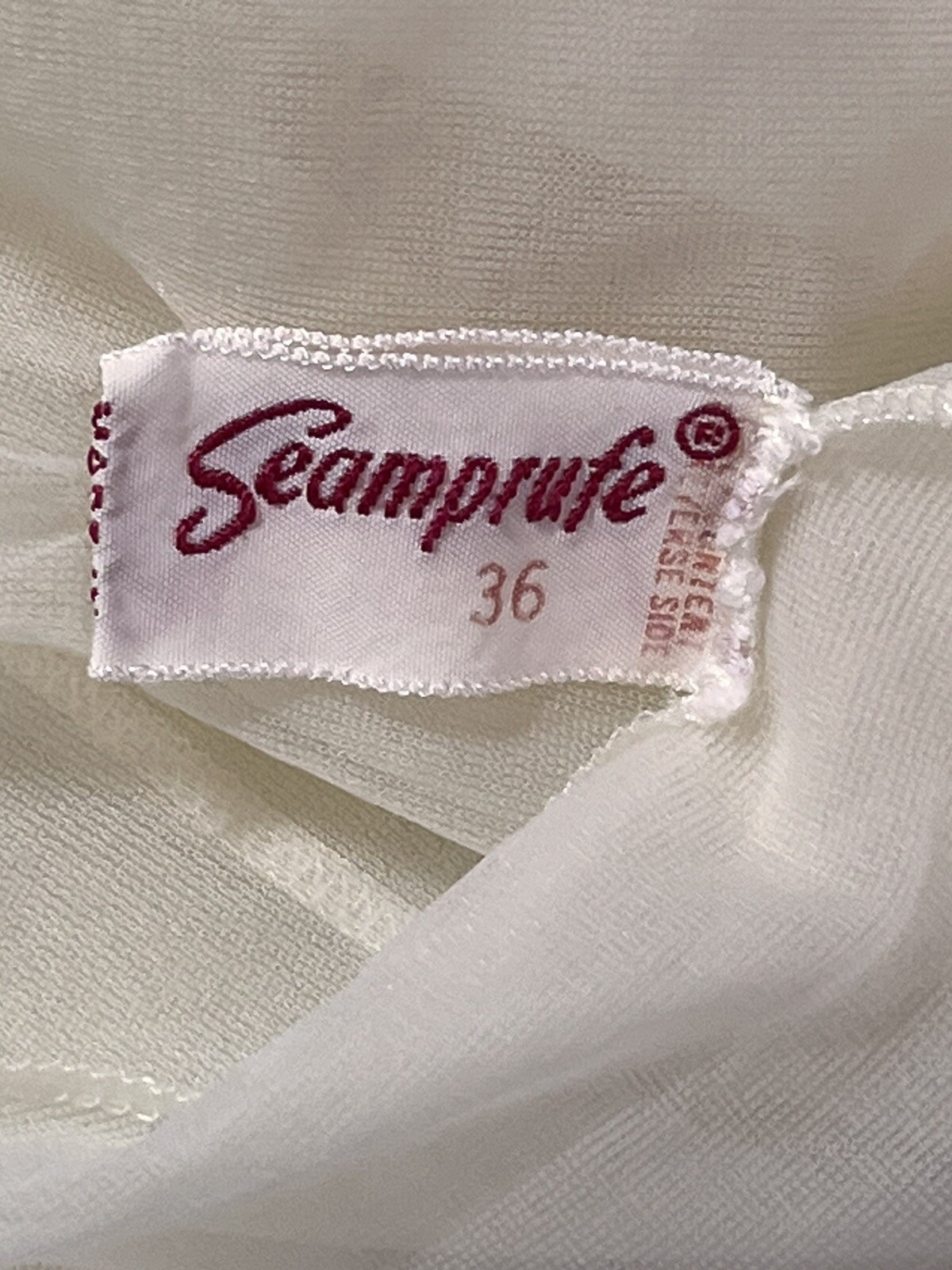 Vintage Seamprufe Ivory Nylon Double Layer Robe Two Button Front Back Bow