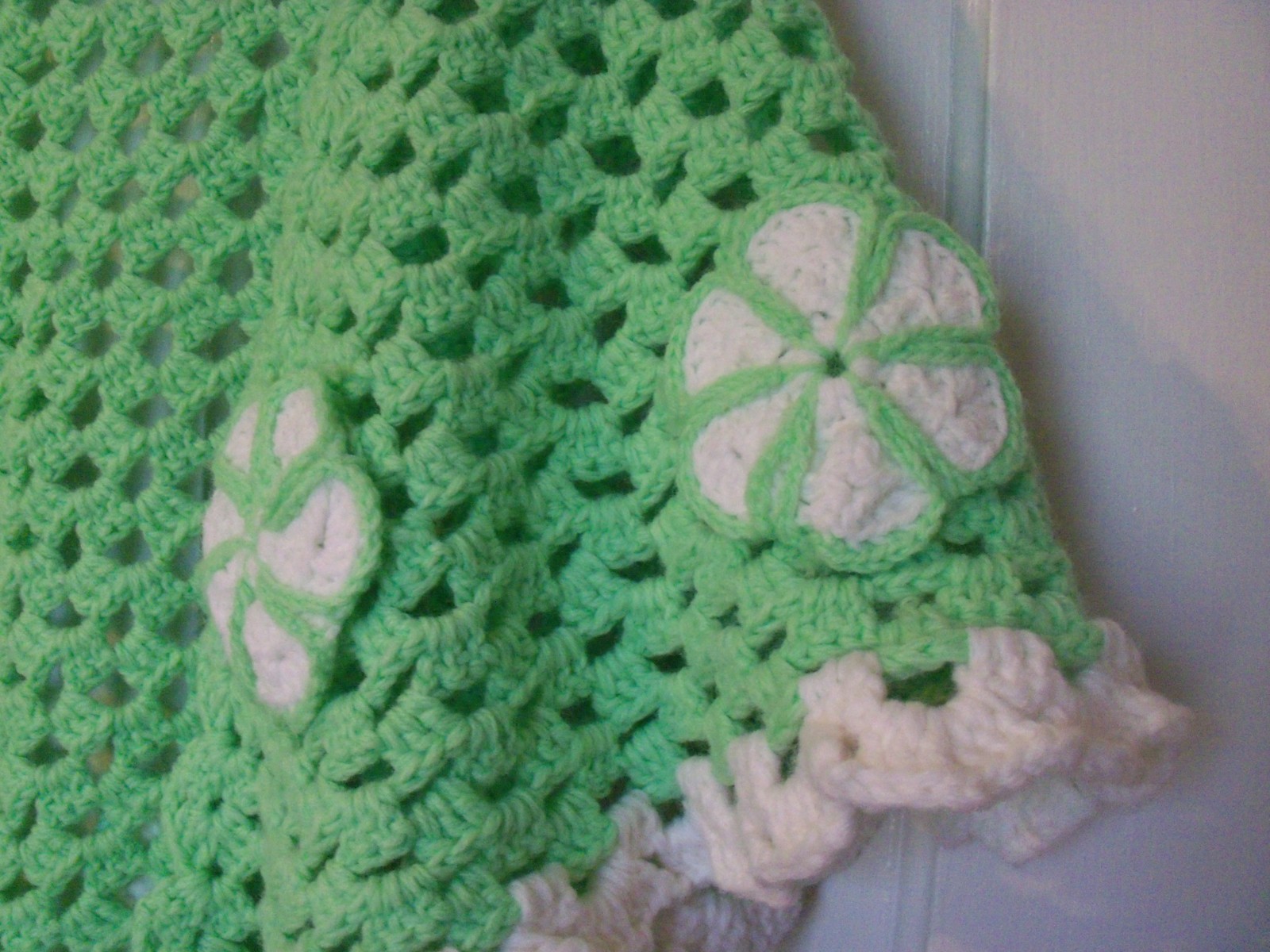 3 pc Mixed Lot of Vintage Crochet Shawls Yellow White Green