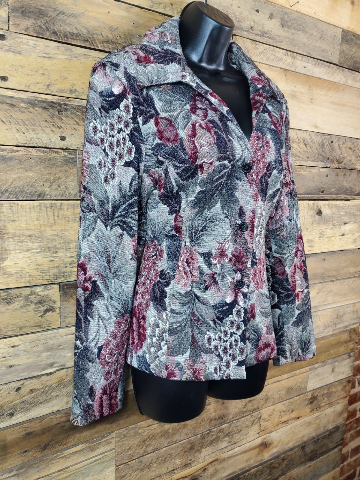 Sag Harbor Jacket Blazer Women Size 16 Gray Red Brown Bust 42″ Length 24.5″