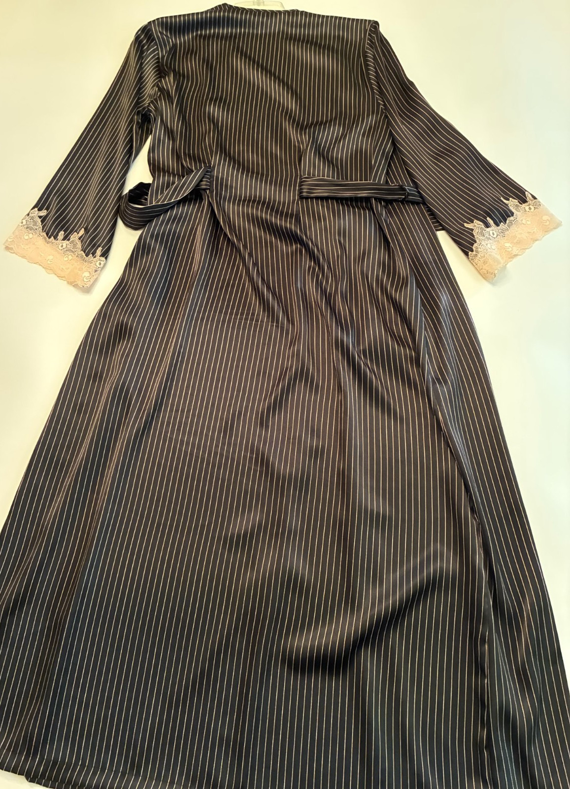 JONES NEW YORK Black PINSTRIPE ROBE Size XL PINK LACE Maxi French Maid Steampunk