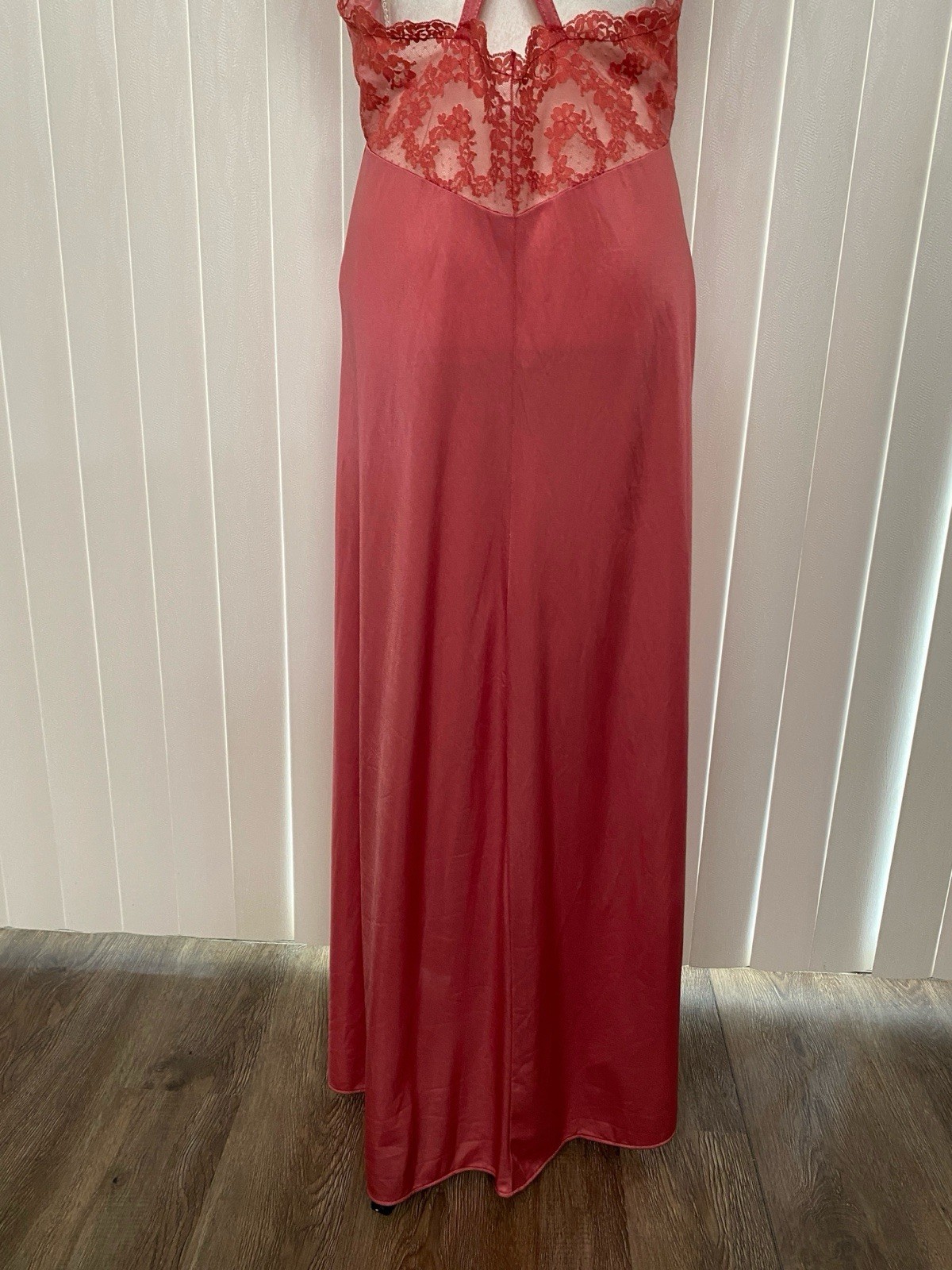 Vintage Gilead Lace 38 Full Length Maxi Nightgown Slip Thulian Pink