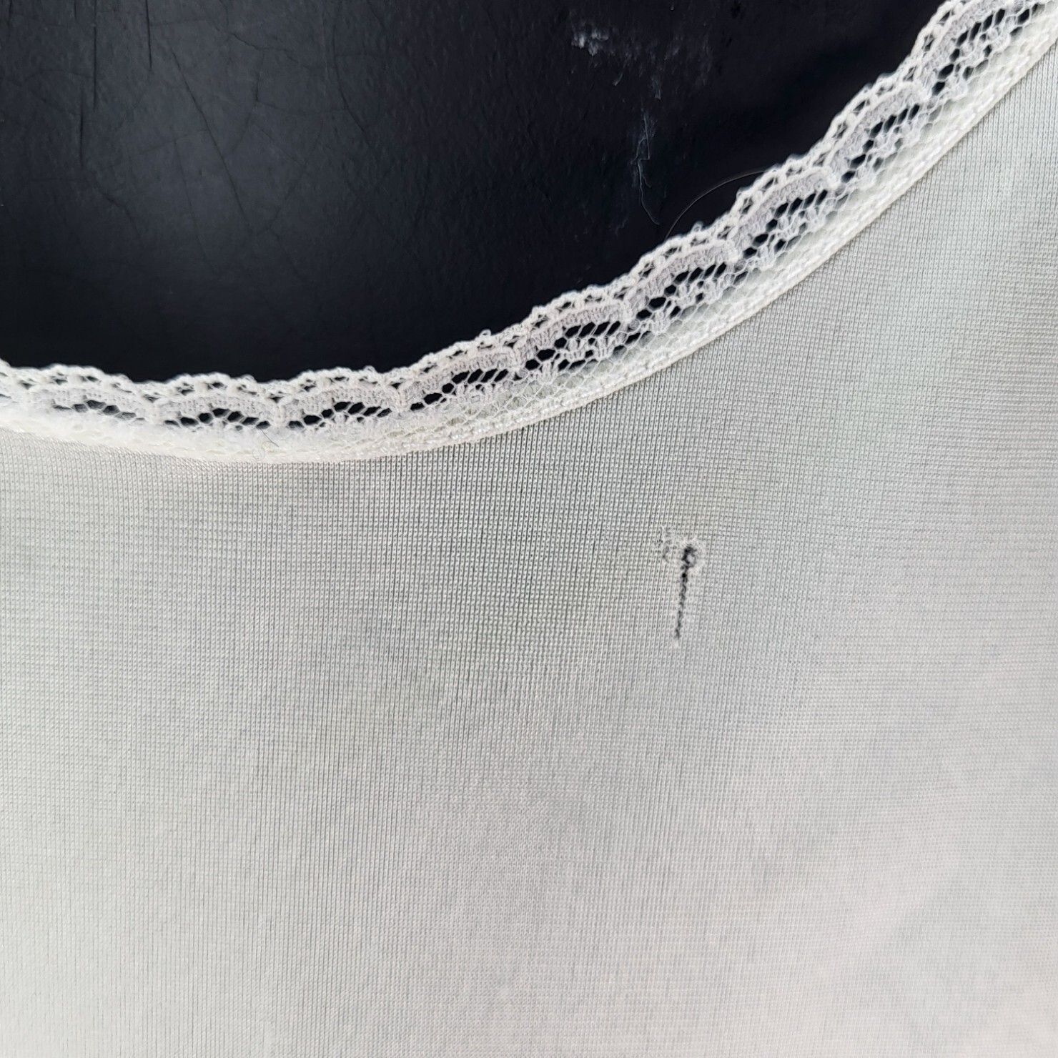 Vintage Vanity Fair Nylon Cami Camisole Lingerie 17-760 Top Size 40/46 Ivory