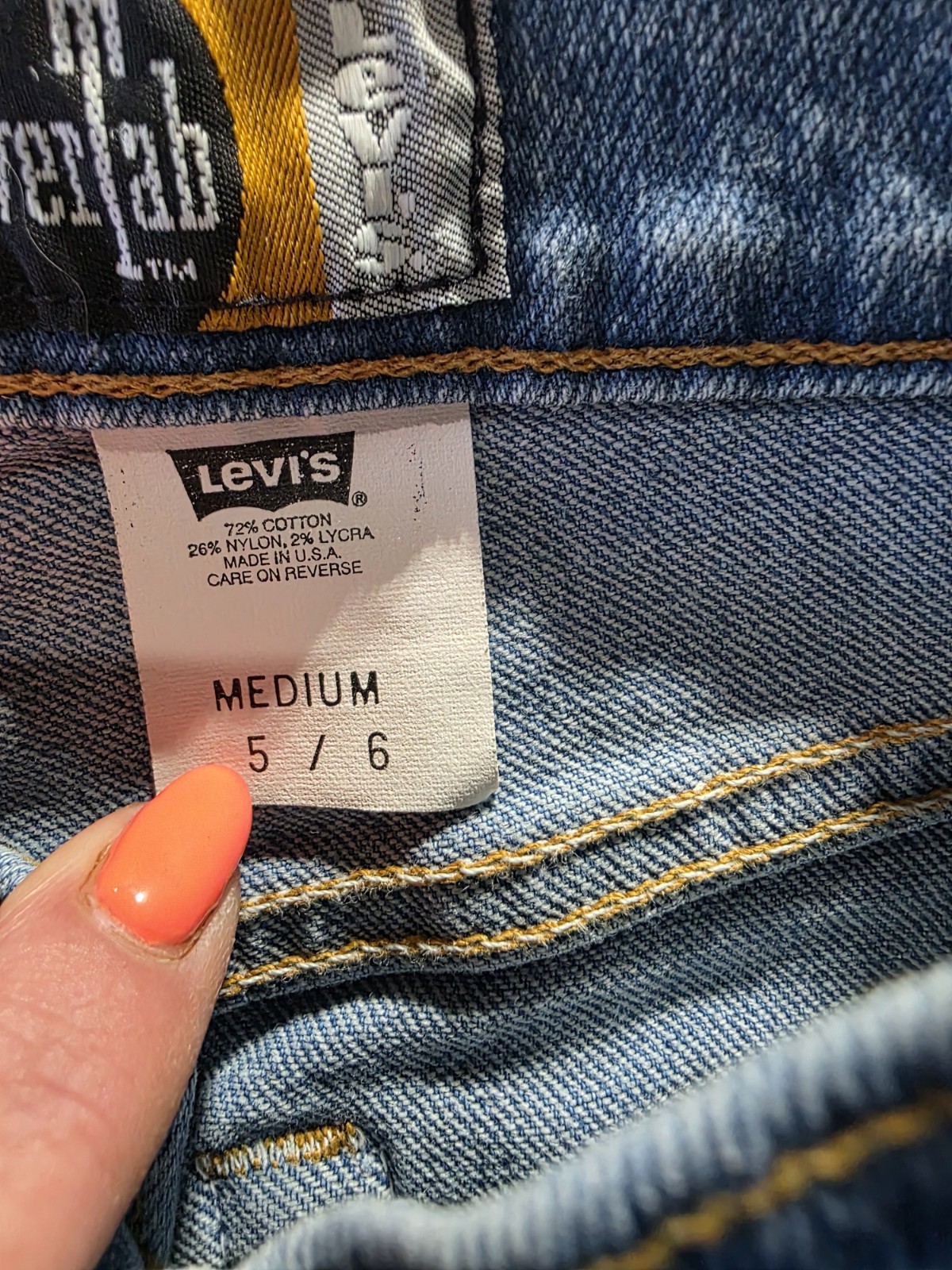 Vintage 1990’s Levi’s Silvertab Lowcut Jeans Women’s 5/6 Made in USA