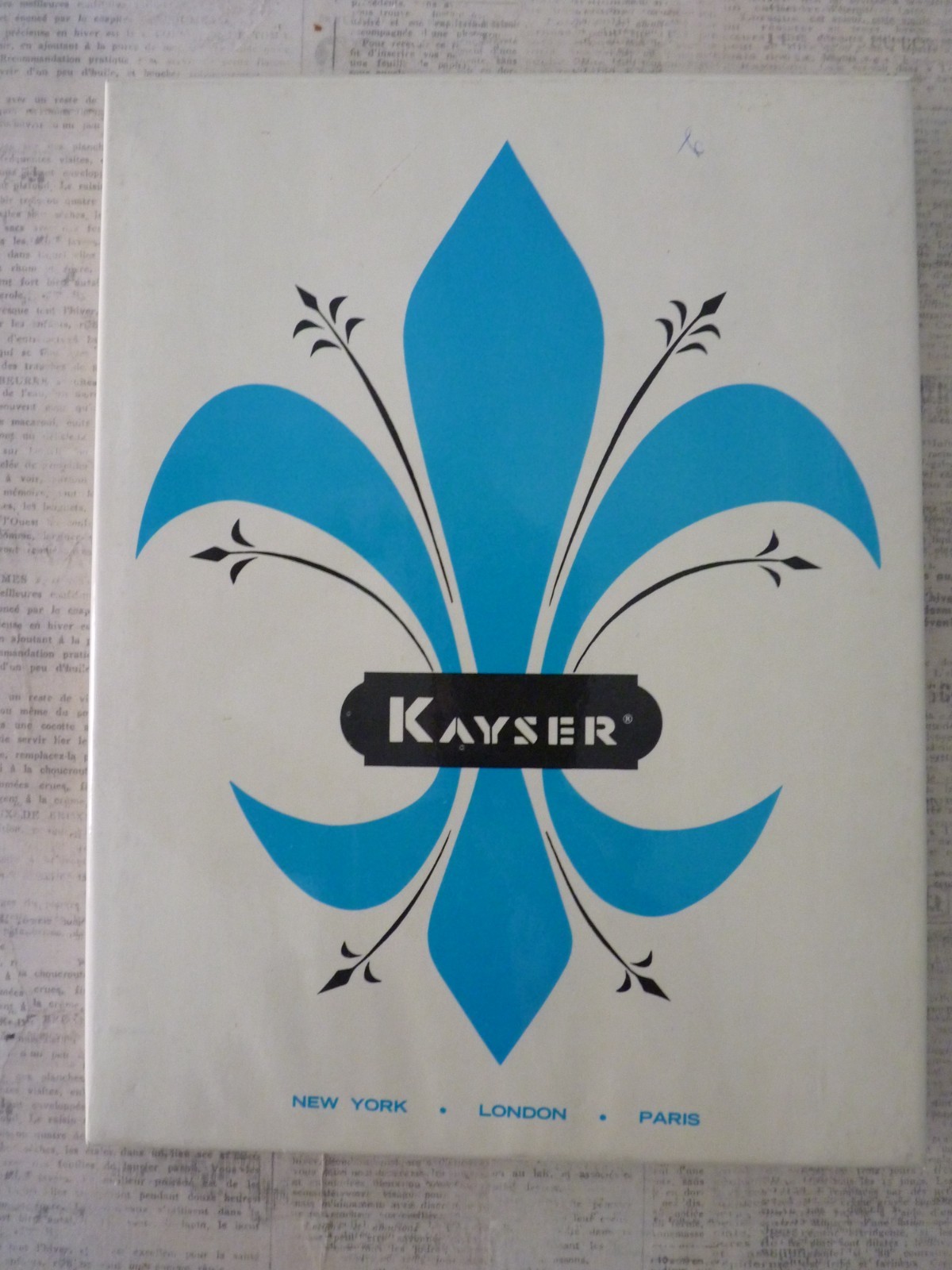 Vintage Kayser Seamless Nylon Stockings NAVY (4) Pair in Box Size 9.5 – 10.5 NOS