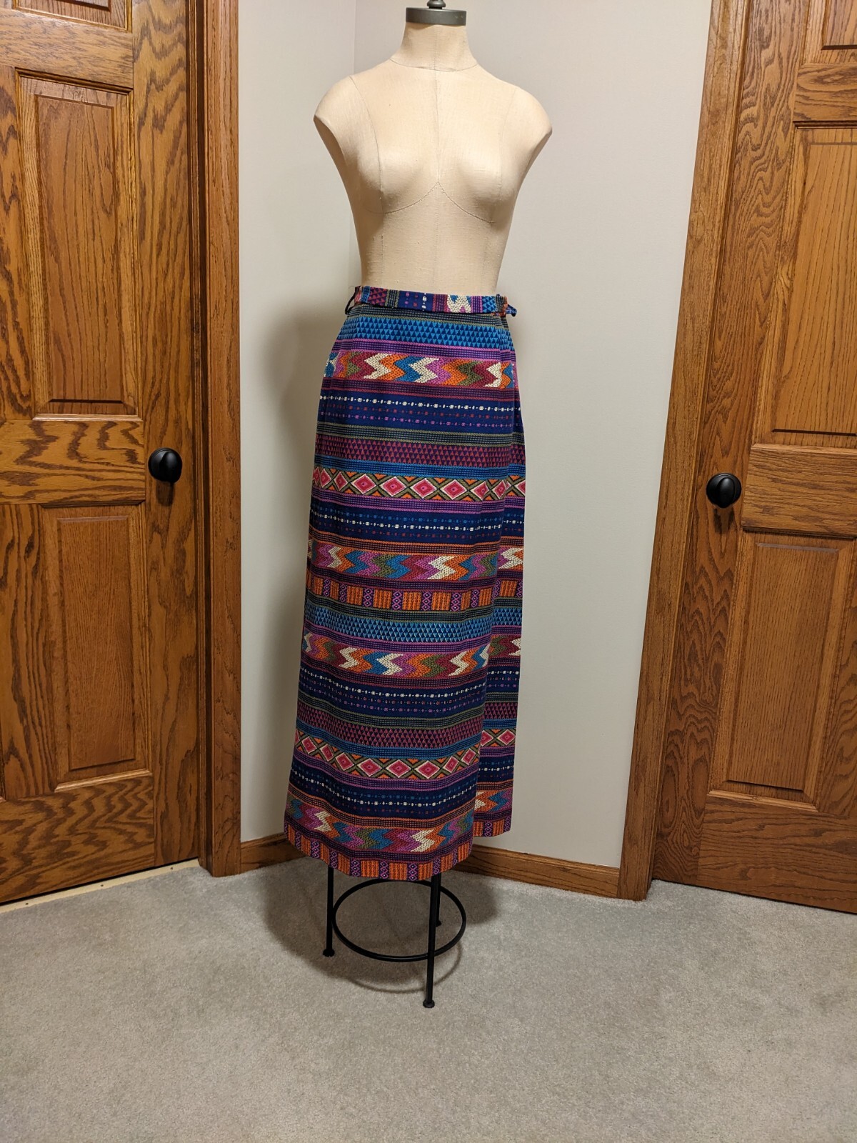 1960-70s maxi skirt vintage patterned vivid bright boho retro